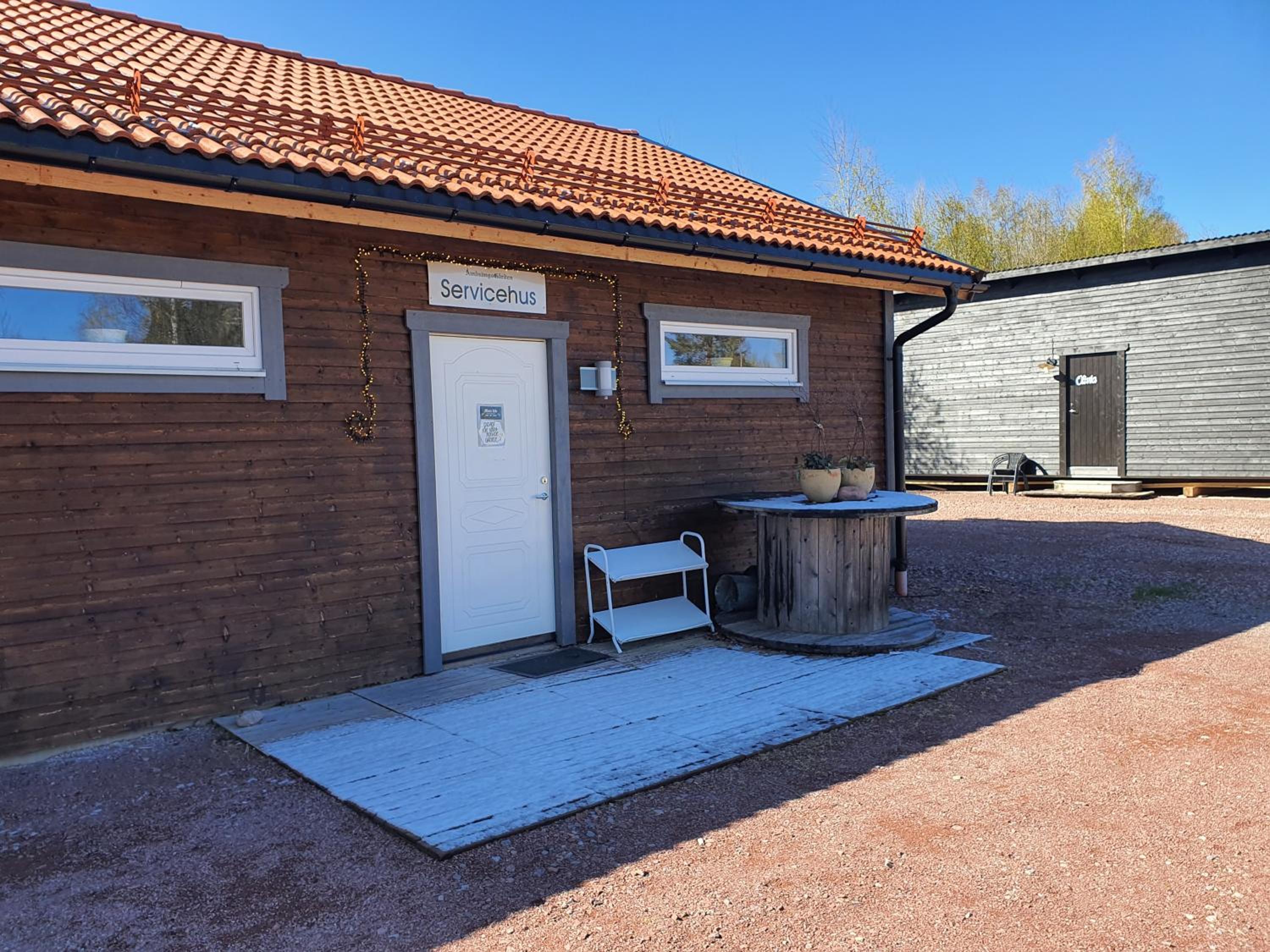 Cottage (4 Adults) - Photo 11