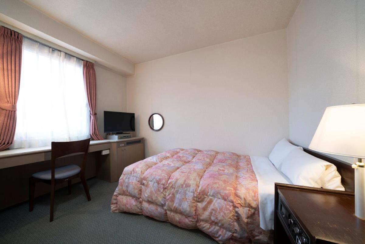 Double Room with Small Double Bed - Non-Smoking photo 1