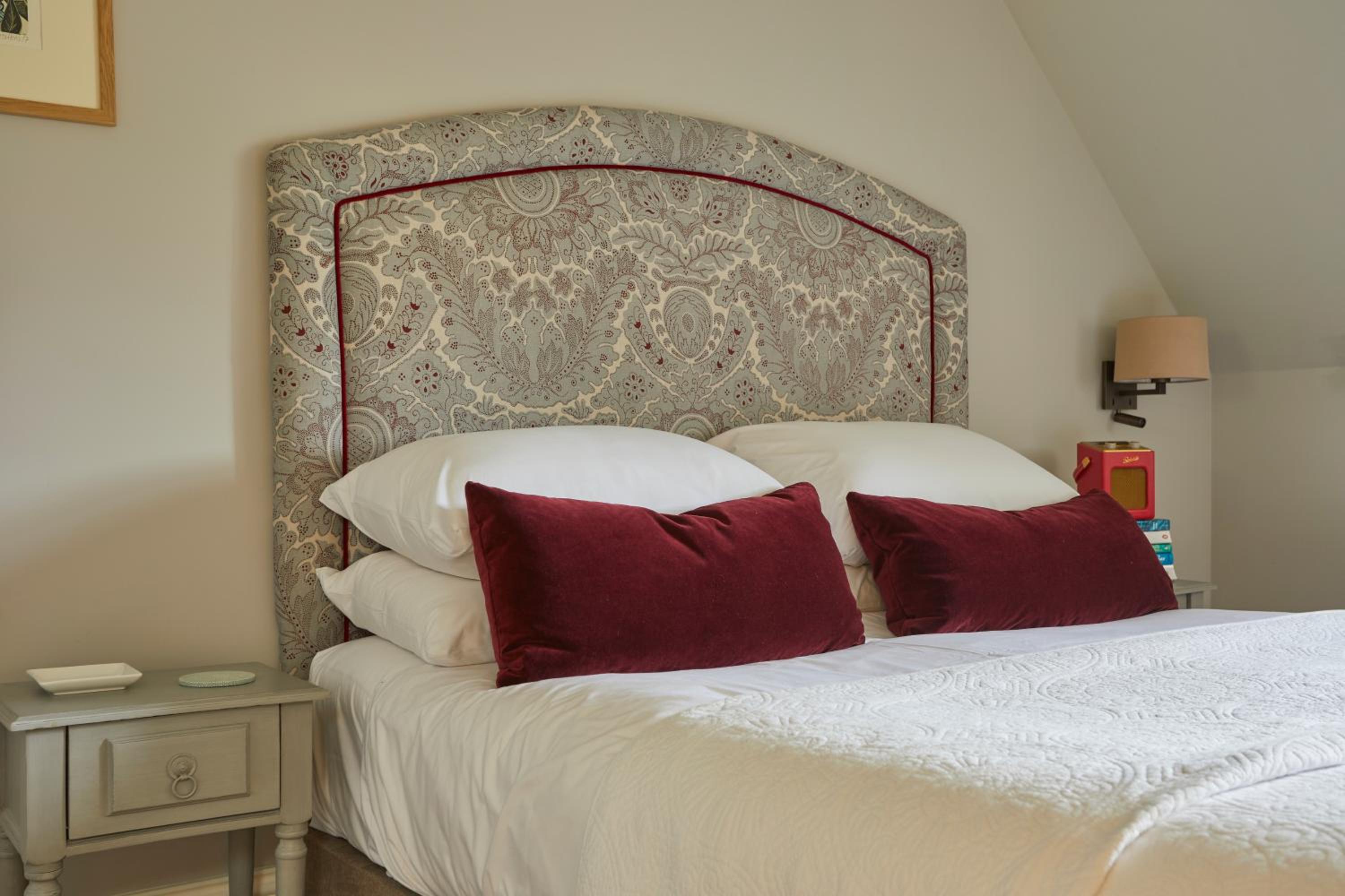Bedroom 7 photo 1