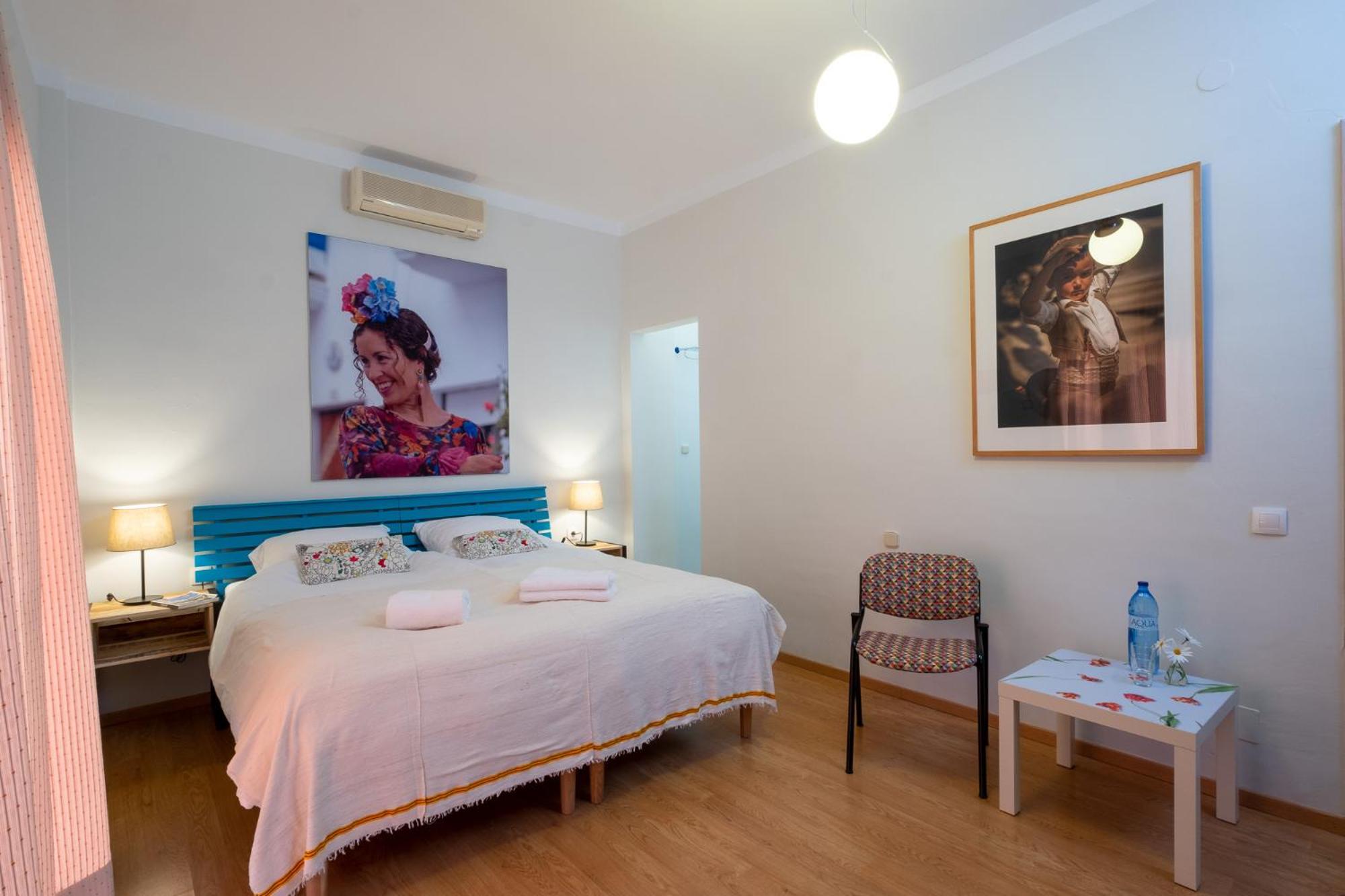 Habitación Doble con Baño Privado