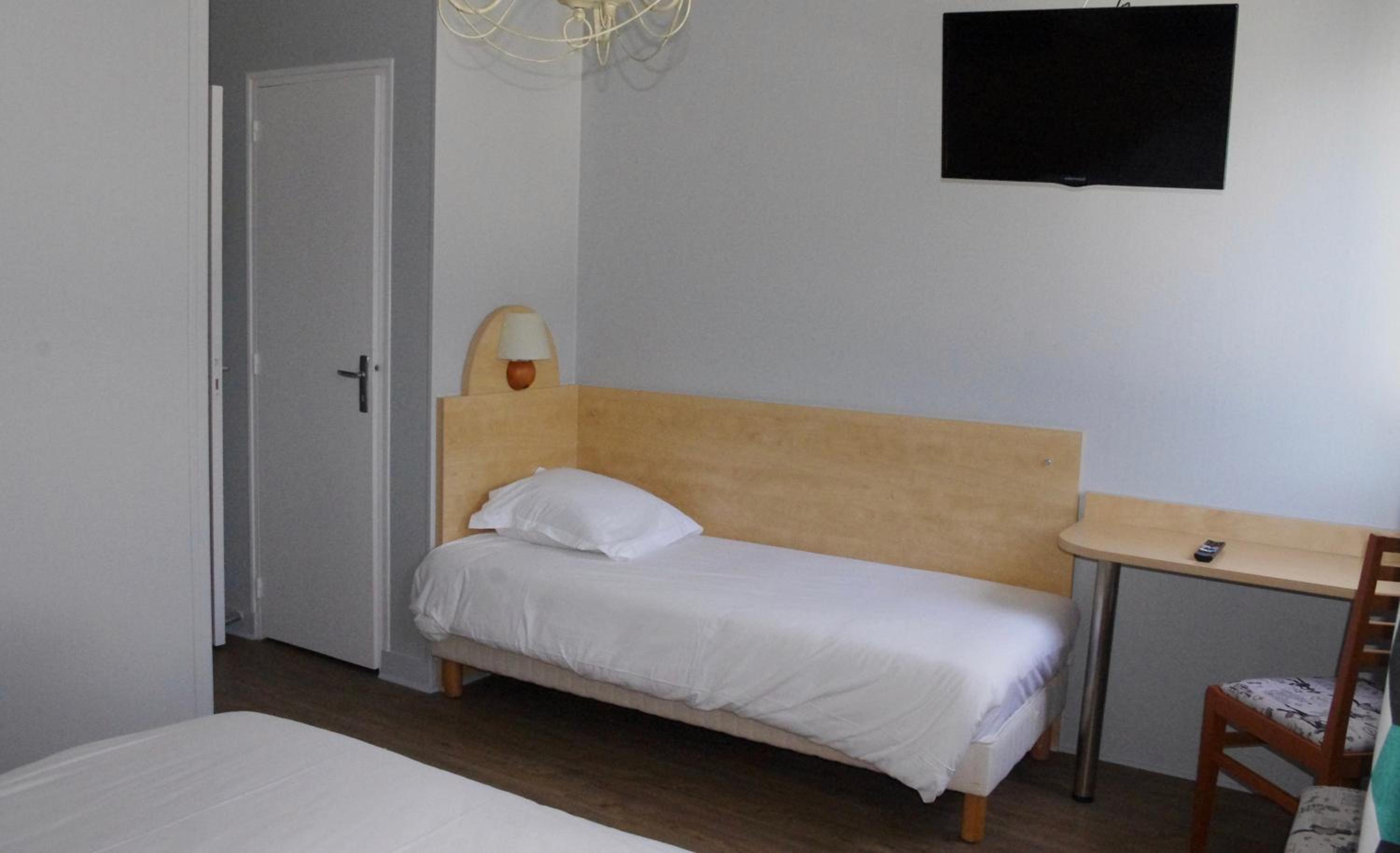 Triple Room - Photo 2