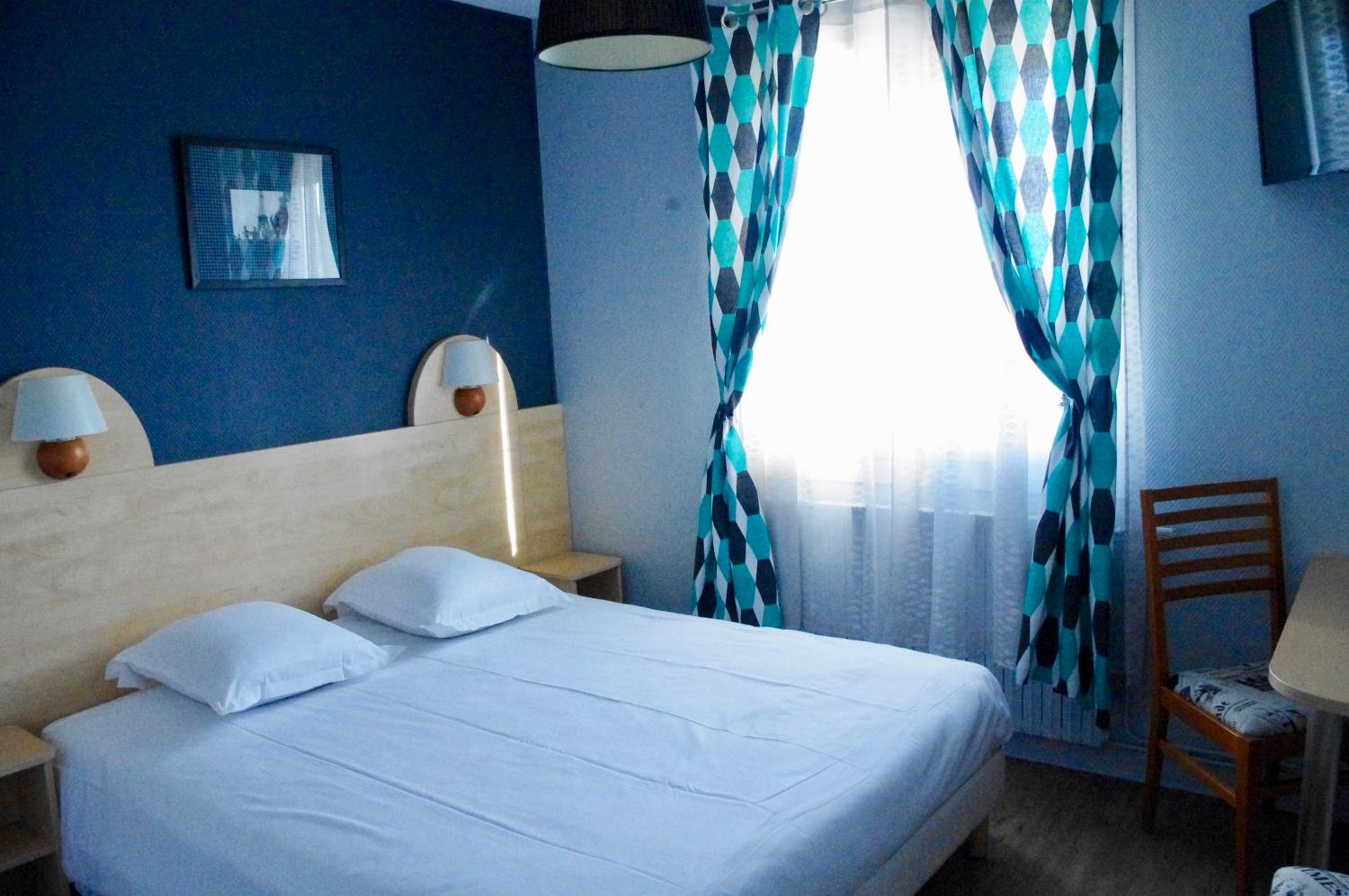 Double Room - Photo 6