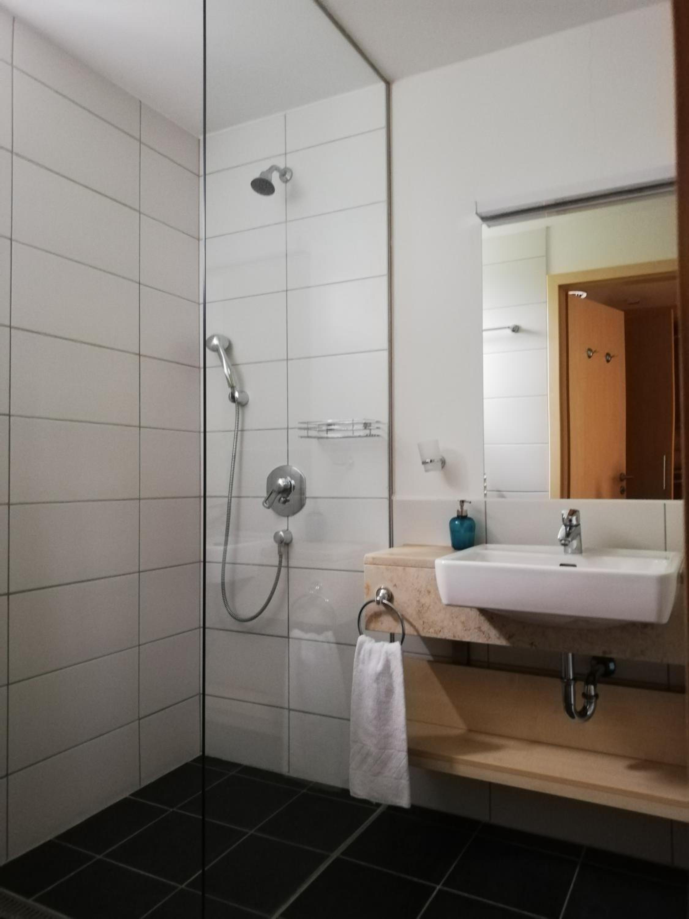 Studio with Balcony (2 Adults) photo 2
