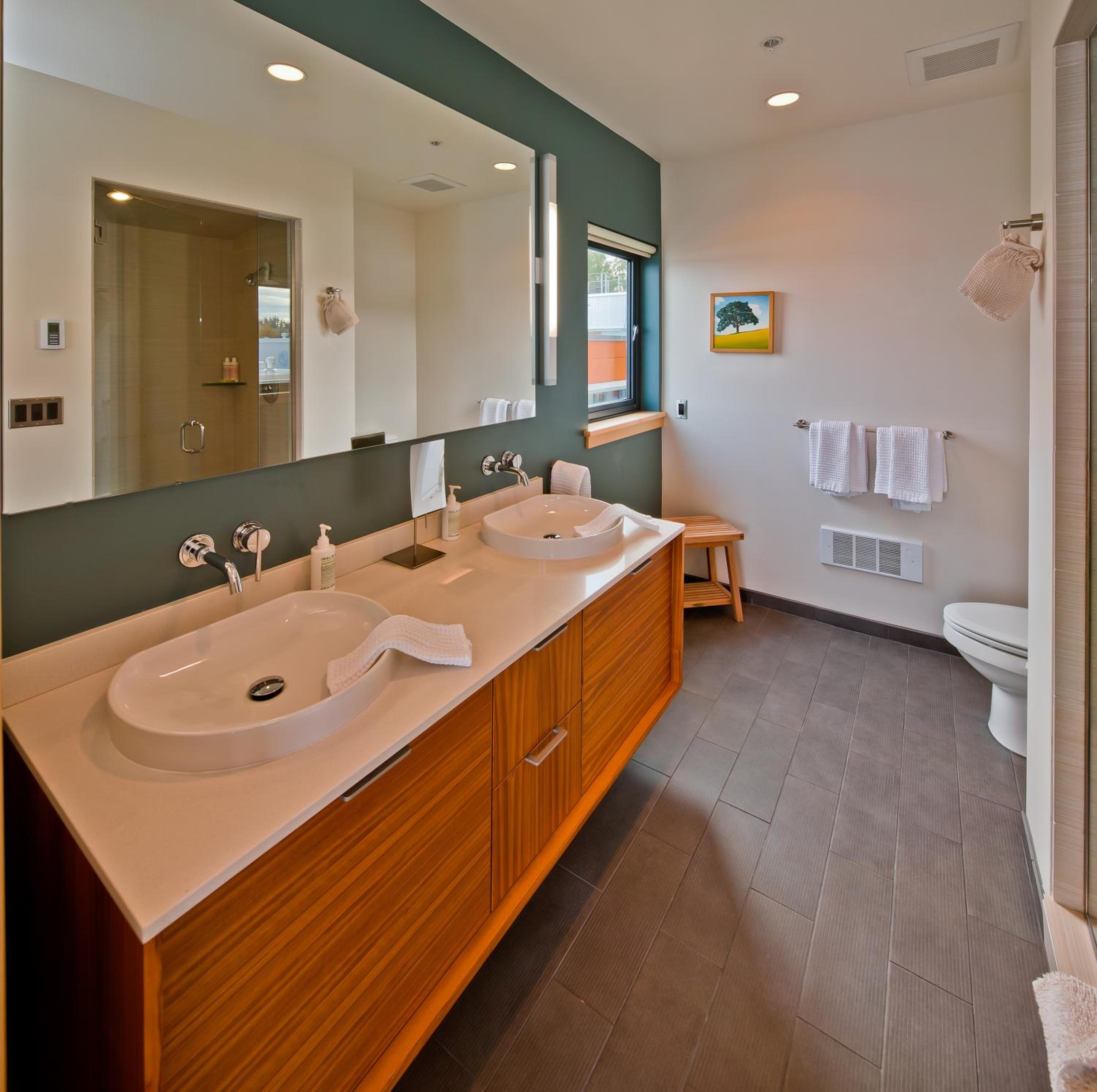 Superior One-Bedroom Apartment photo 2