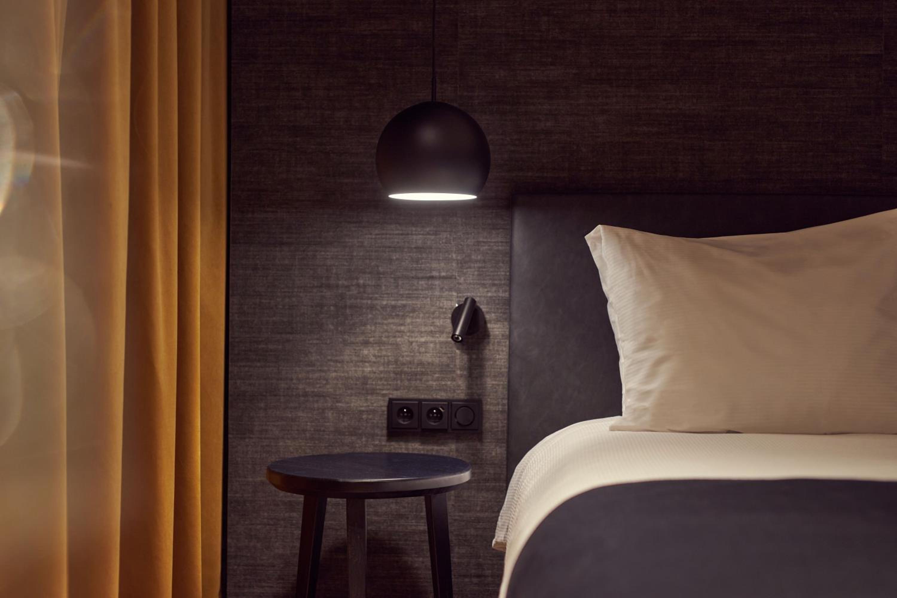 Executive Room - Photo 3