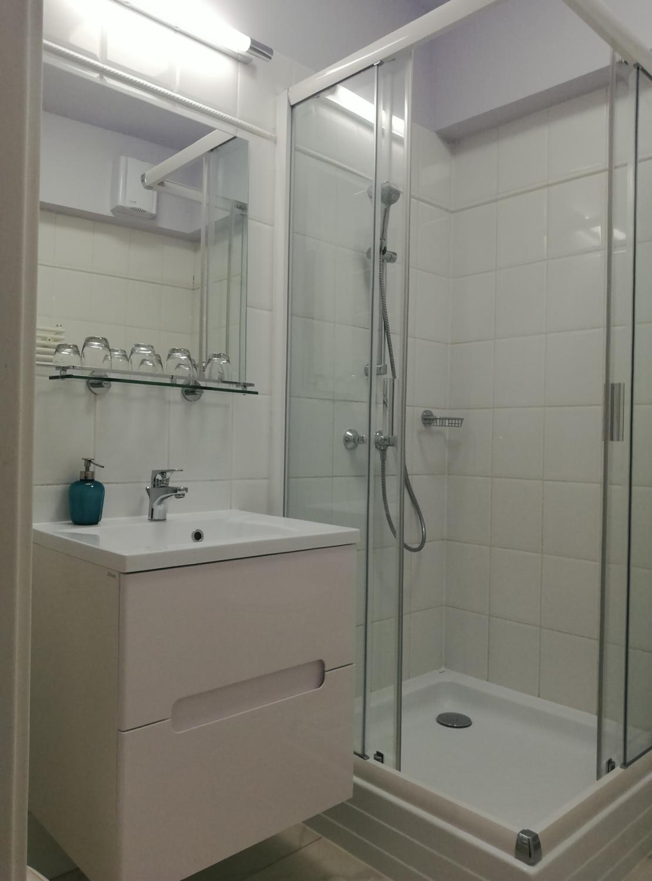 One-Bedroom Apartment with Balcony (4 Adults) photo 2