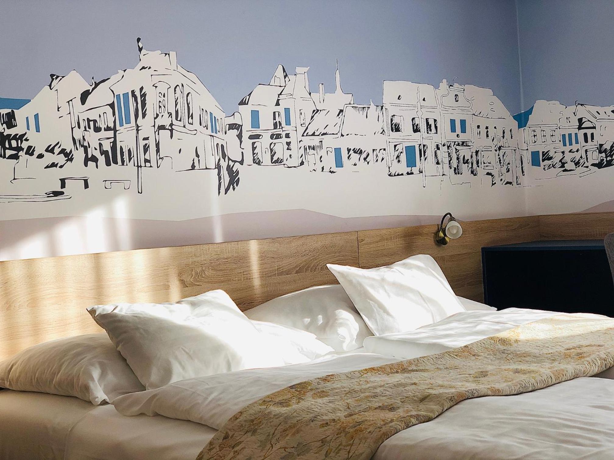 Standard Double or Twin Room photo 1