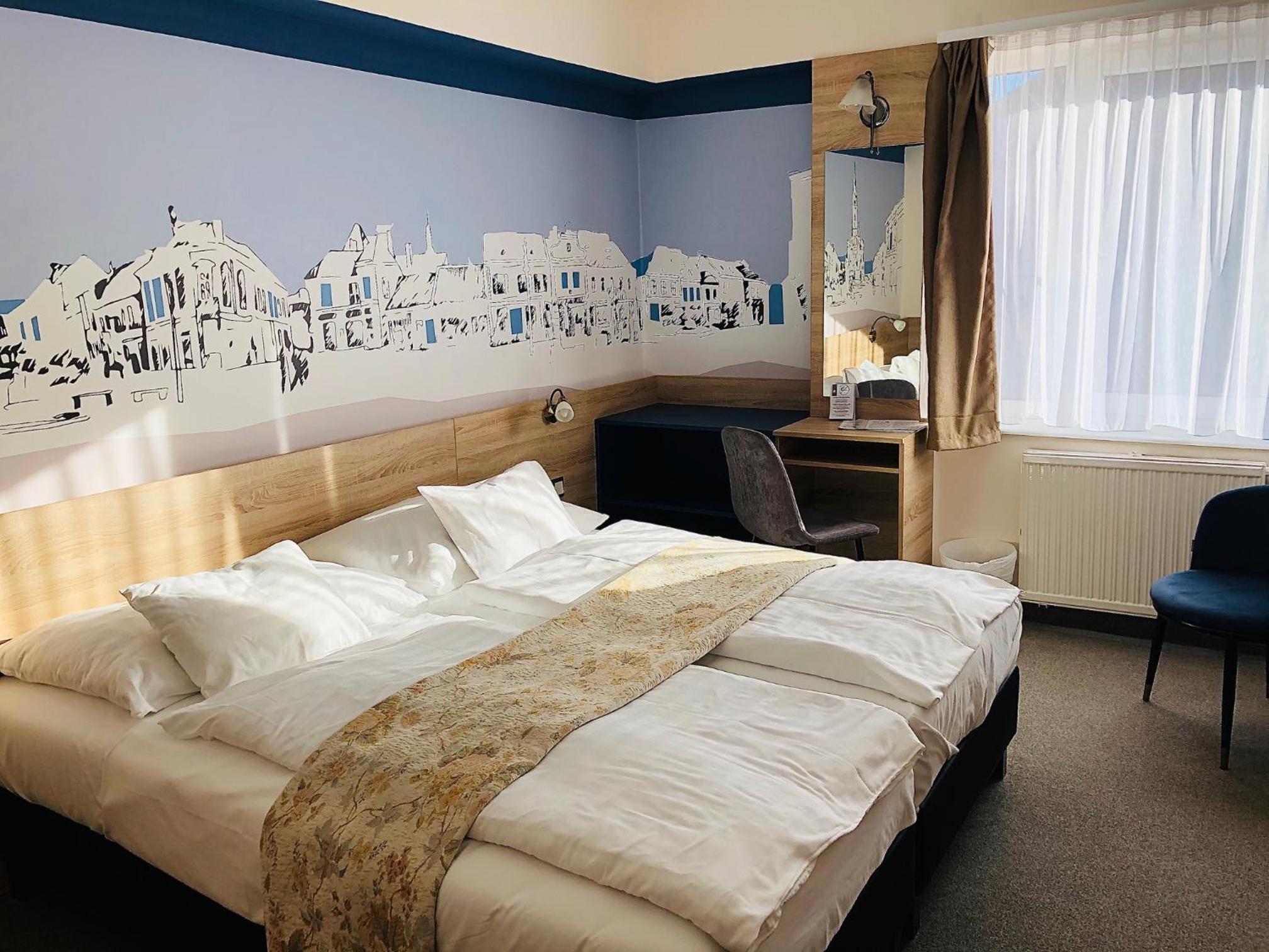 Standard Double or Twin Room photo 2