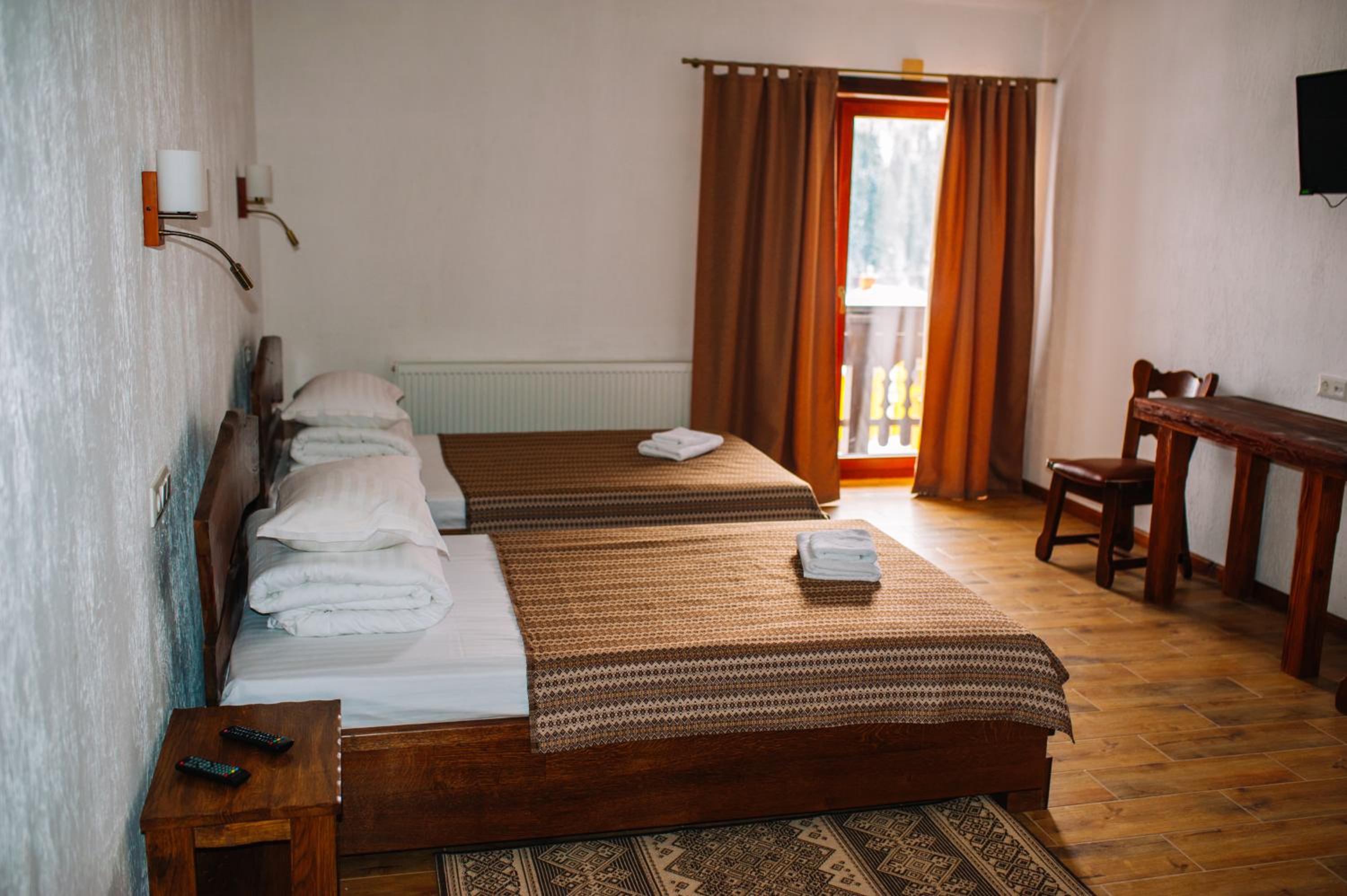 Twin Room with Mountain View photo 1