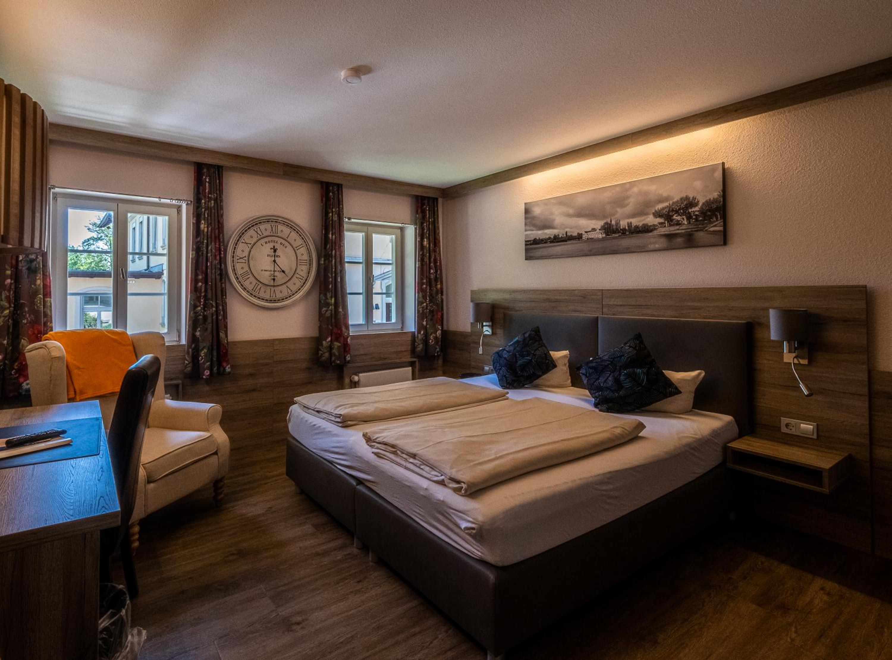 Standard Double Room - Photo 1