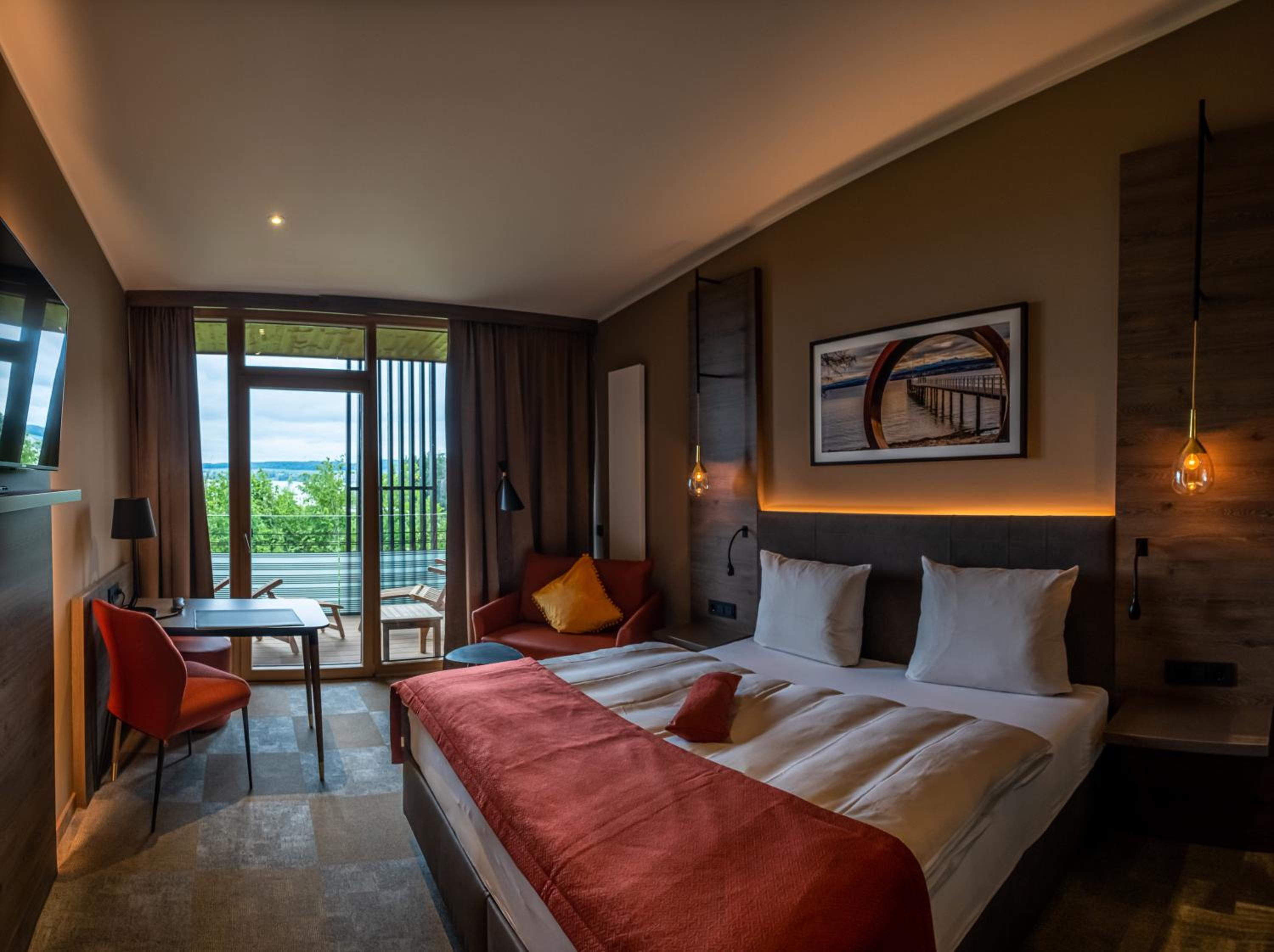 Double Room with Balcony - Photo 1