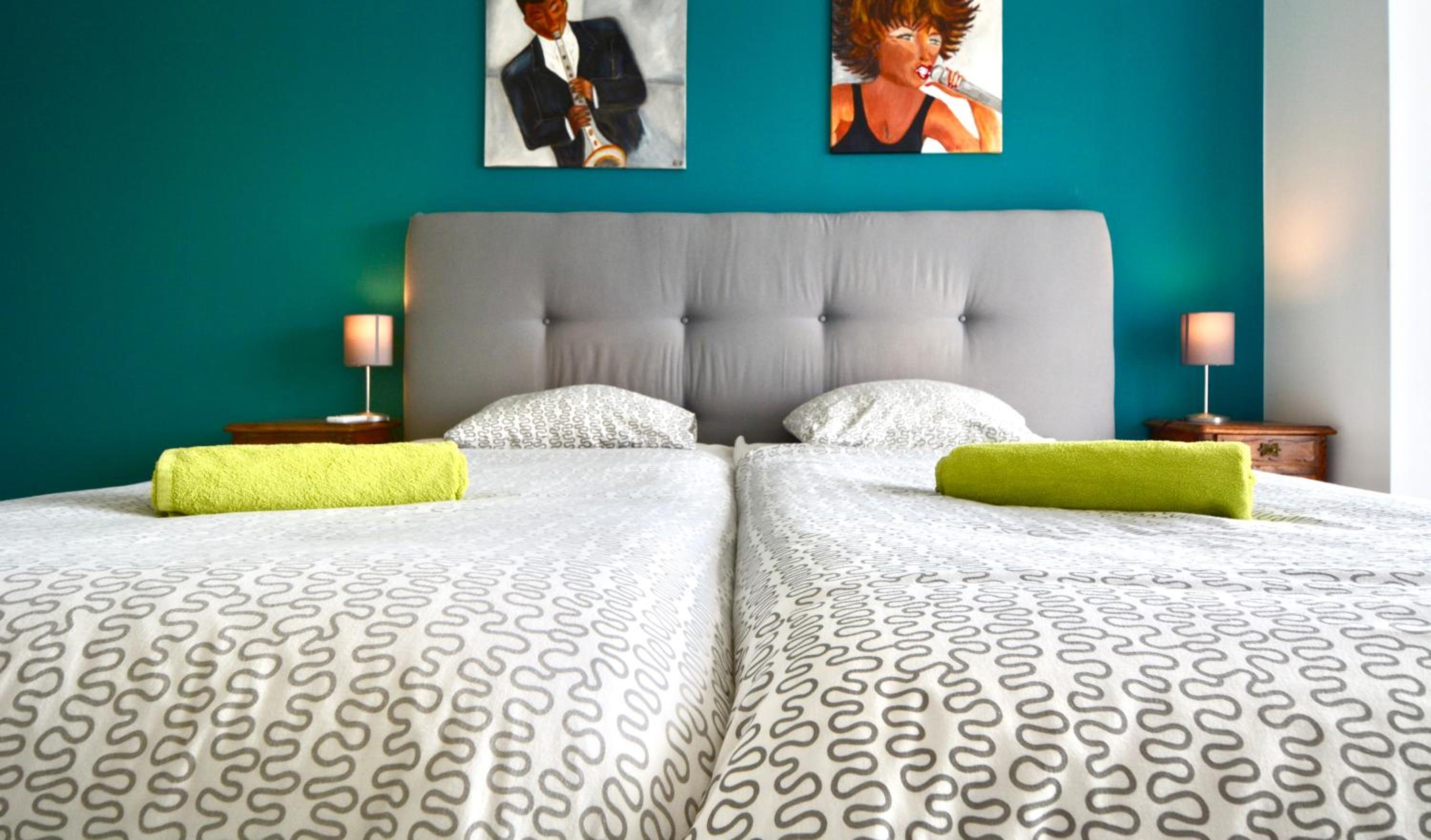 Deluxe Suite (2-4 people) with Terrace