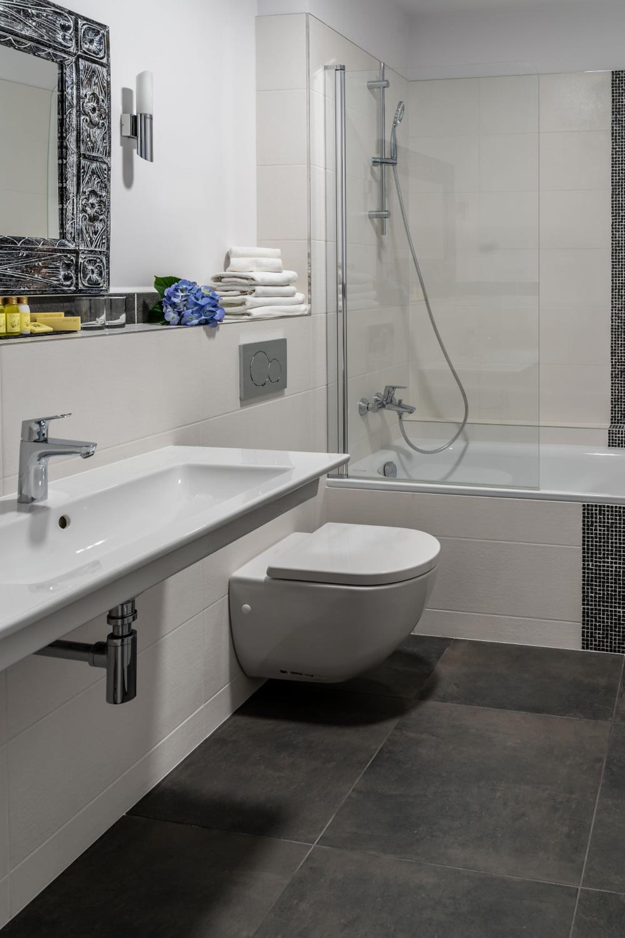 Triple Room photo 2