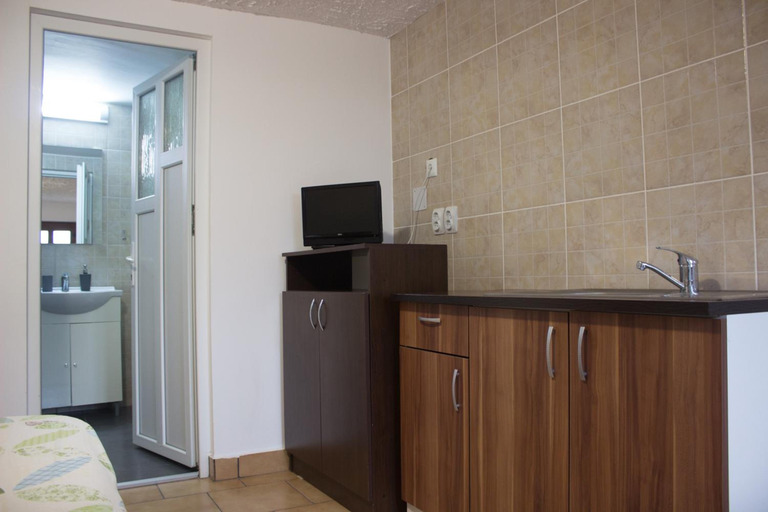 Two-Bedroom Family Apartment photo 2