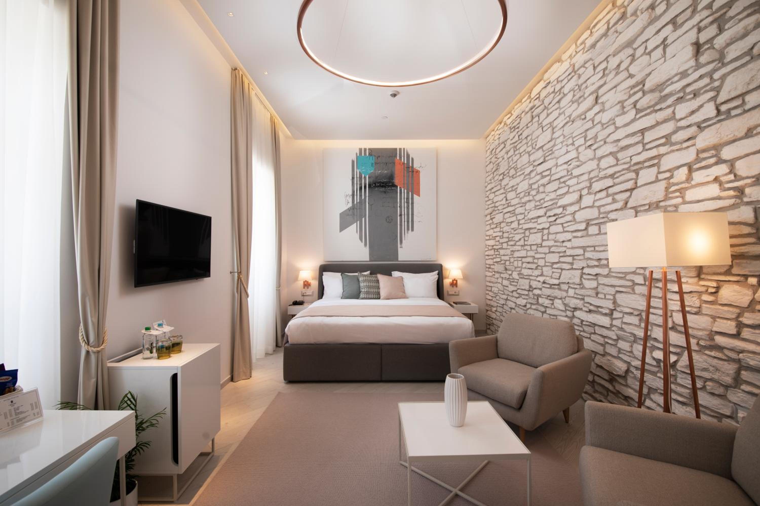 Deluxe Room - Historical Building