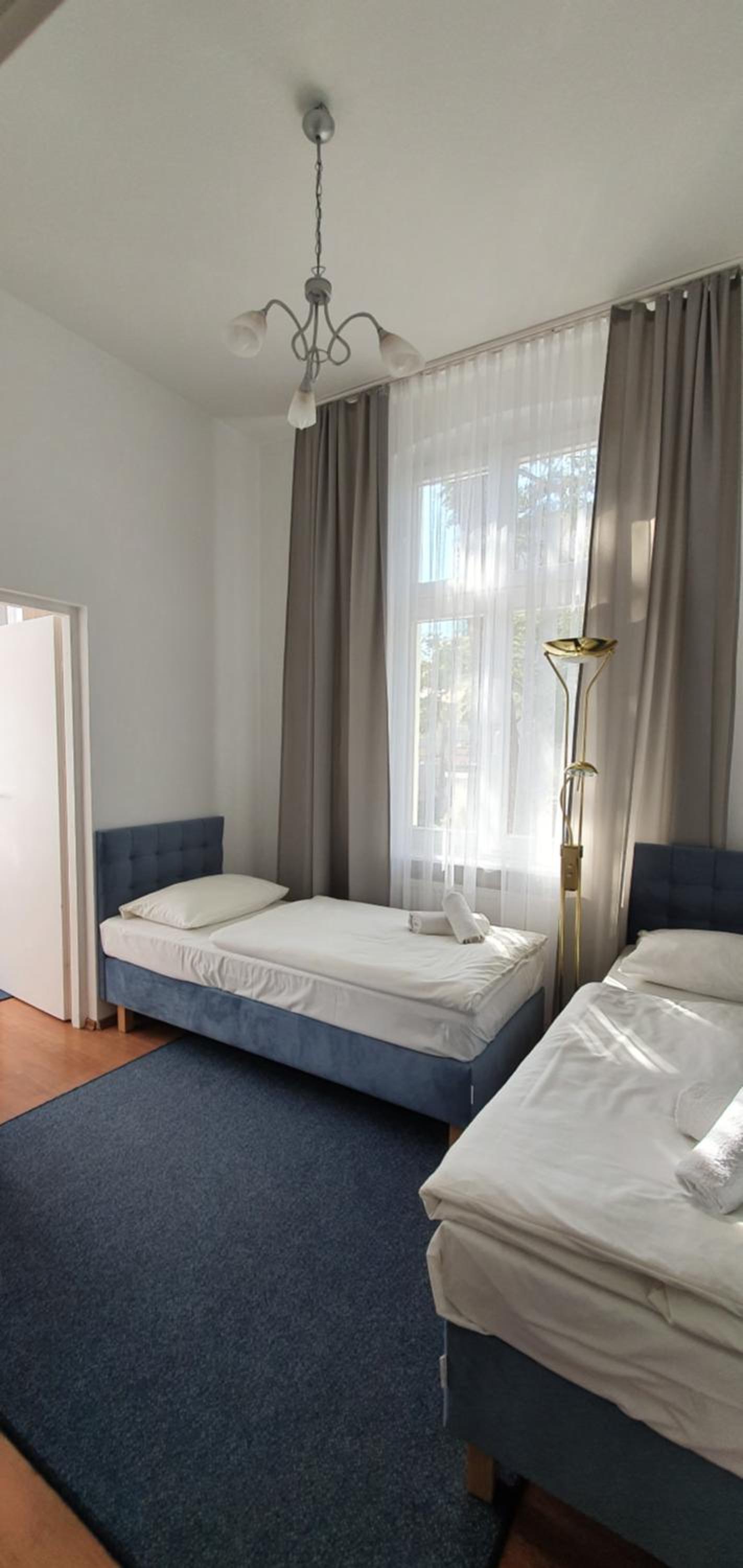 Quadruple Room with Bath photo 3