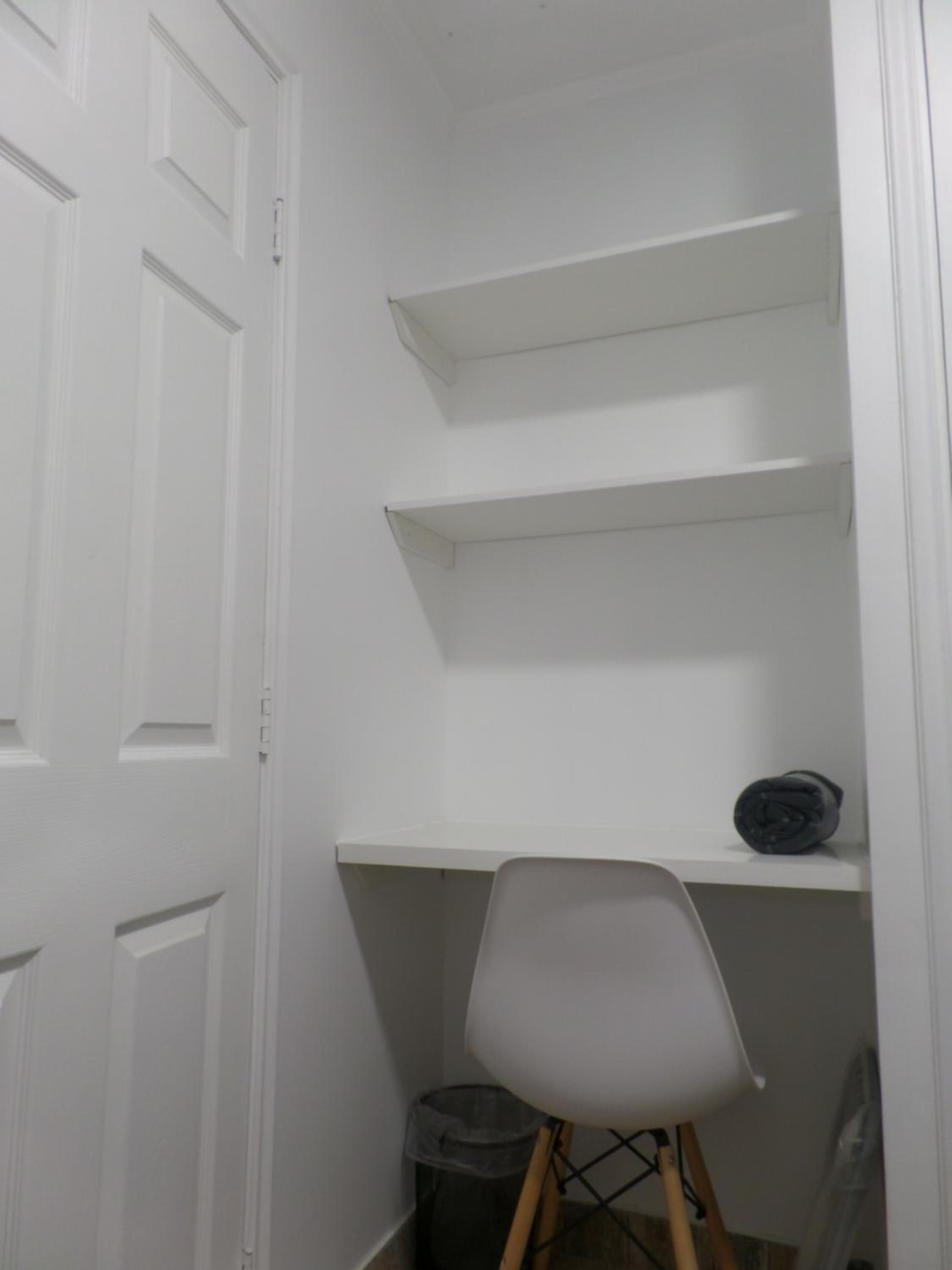 Single Room With Private Bathroom photo 2