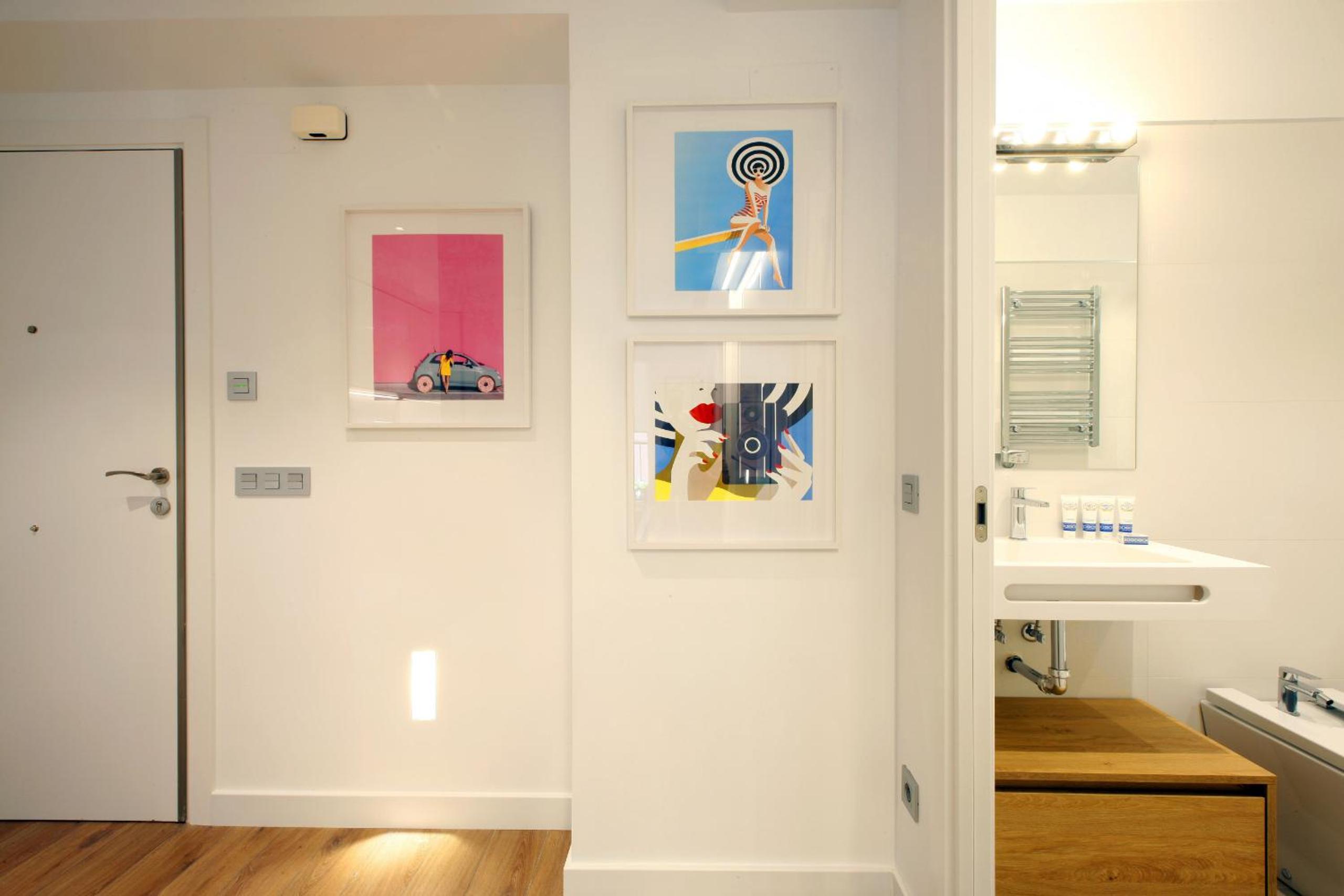 Deluxe Apartment photo 2