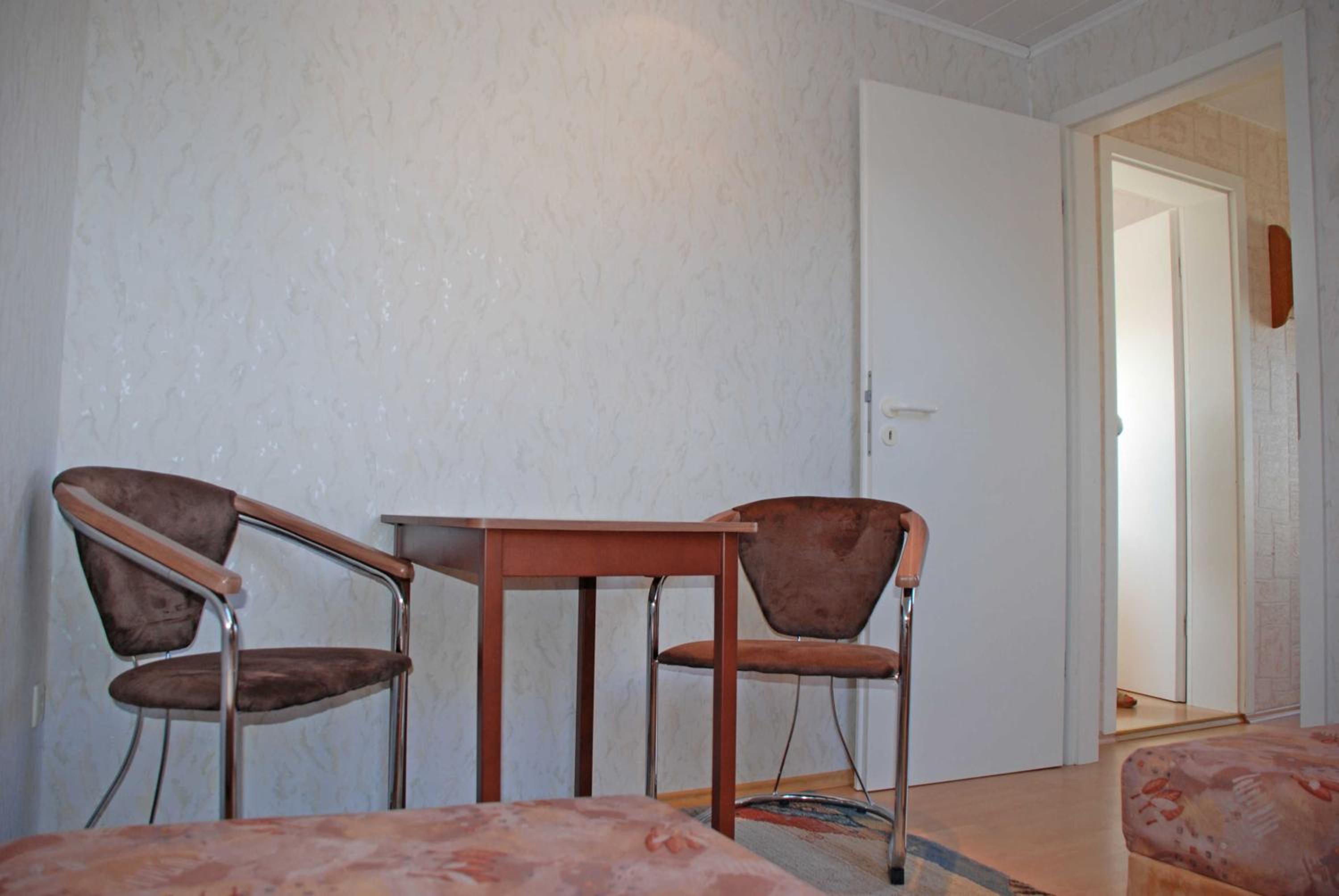 Apartment with Balcony photo 3
