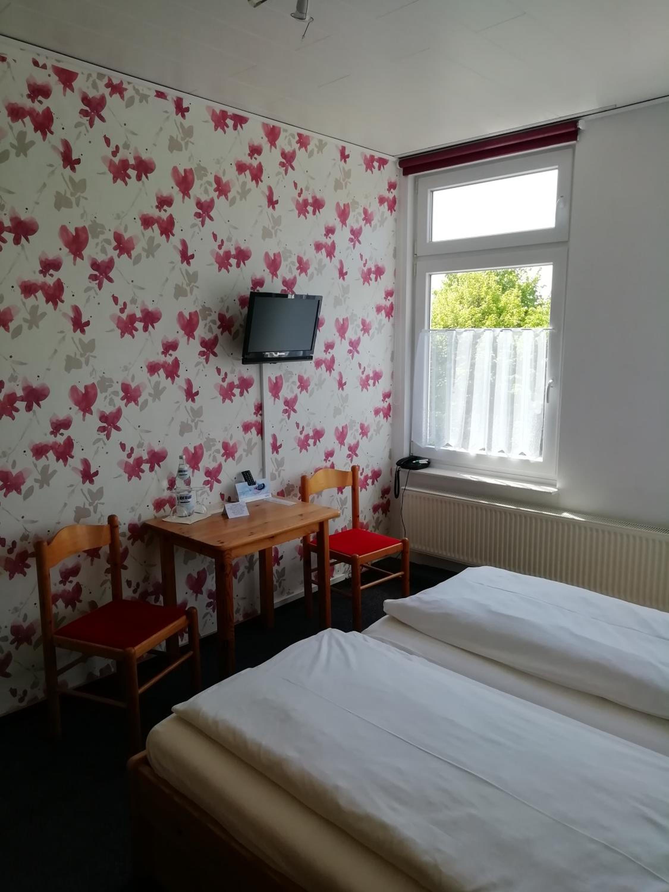 Double Room - Photo 17