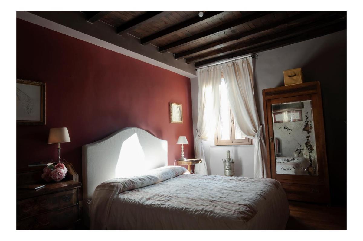 Deluxe King Room photo 2
