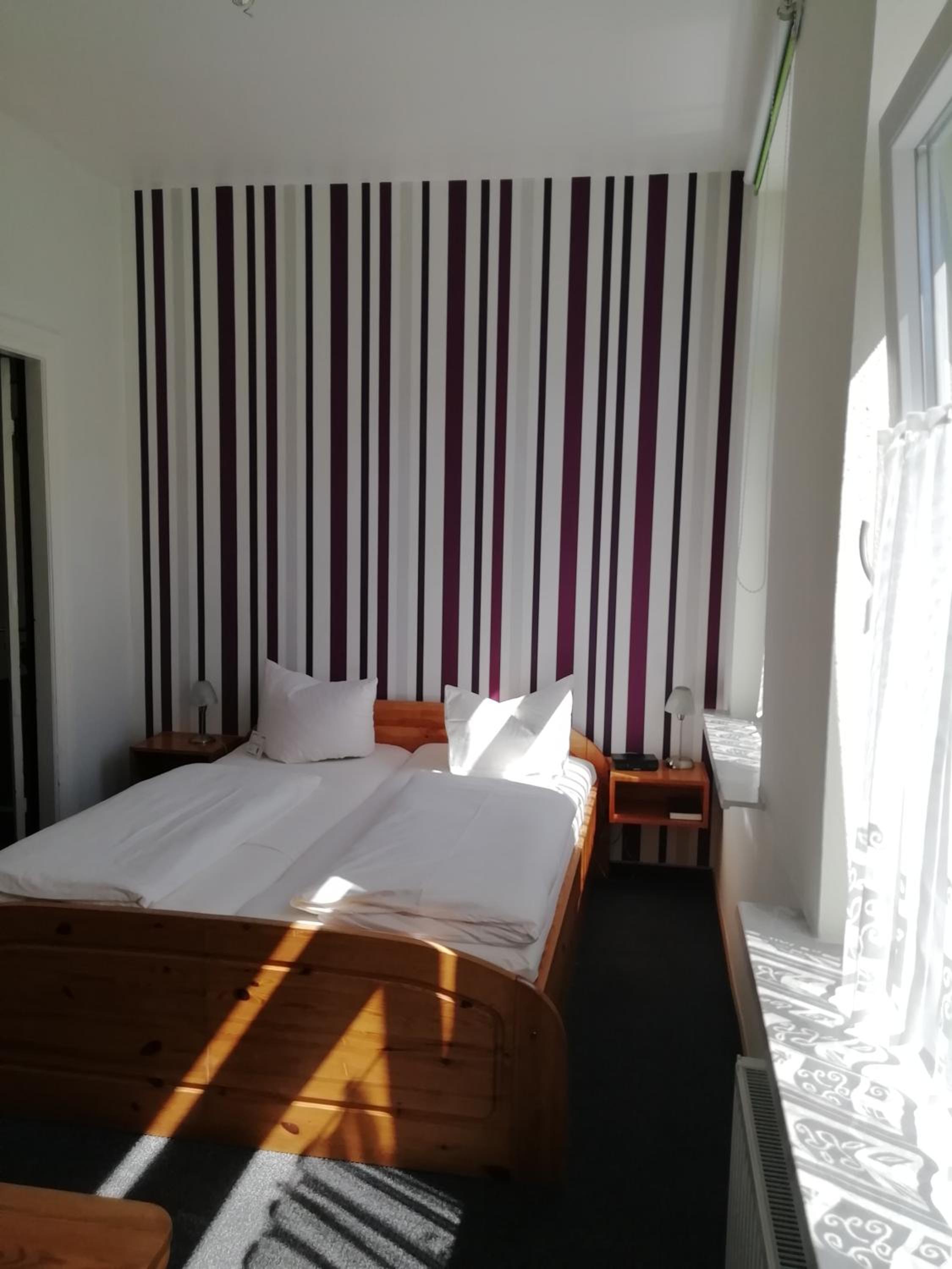 Double Room - Photo 10