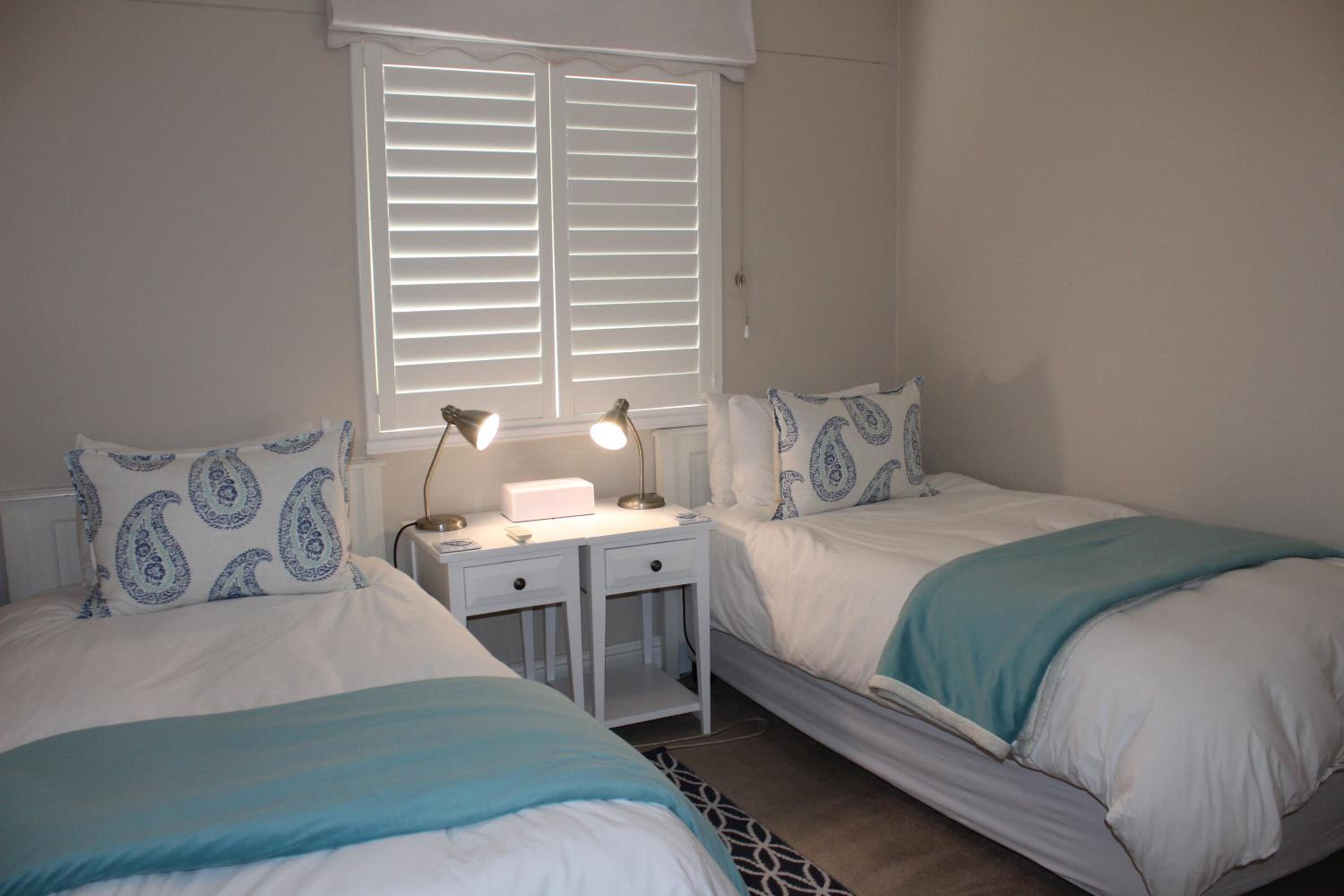 Two-Bedroom Apartment - Photo 31