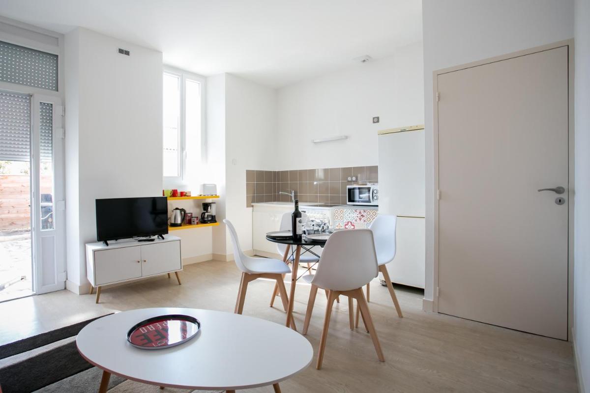 Standard Apartment photo 3