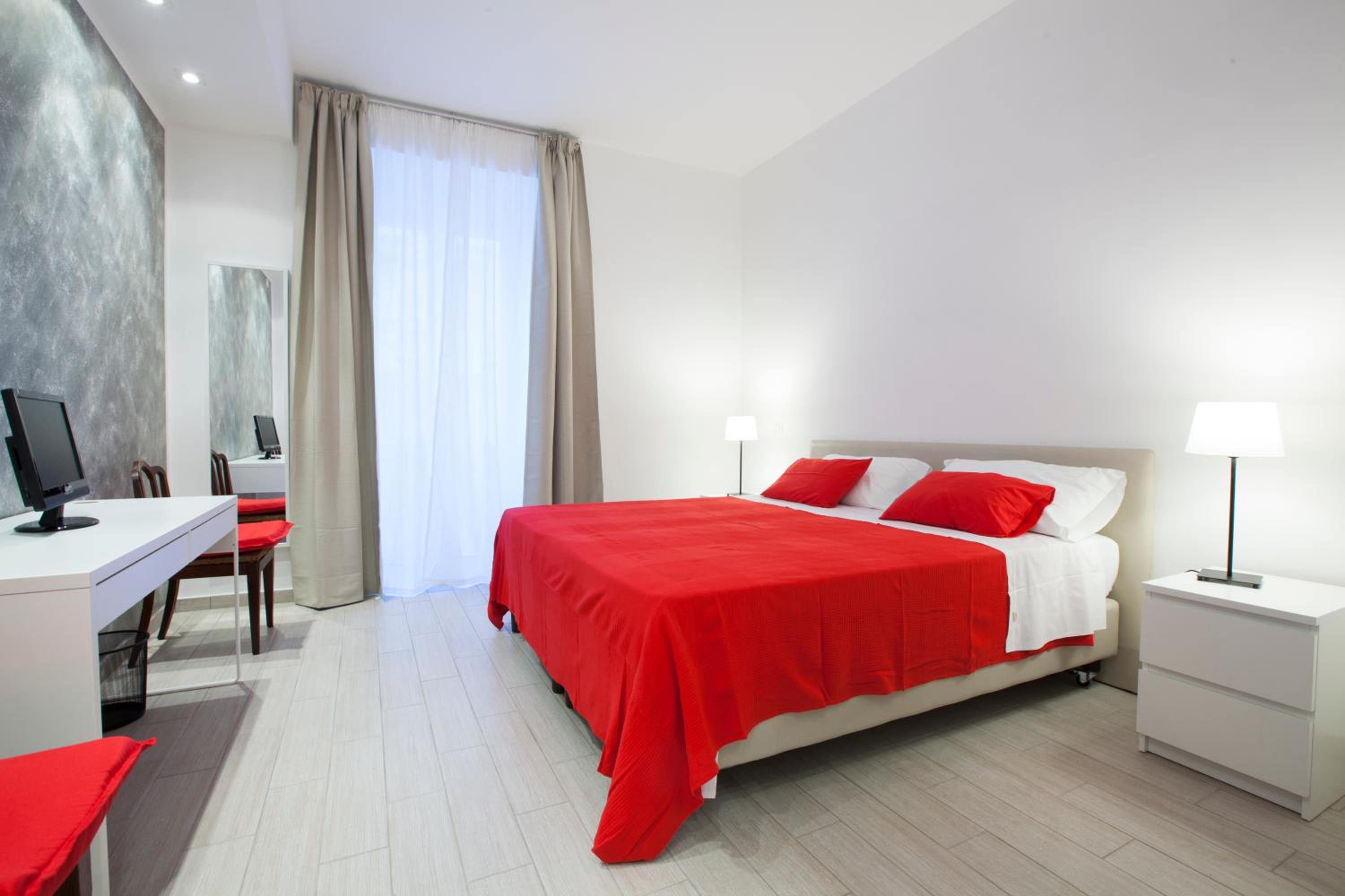 Double or Twin Room photo 3