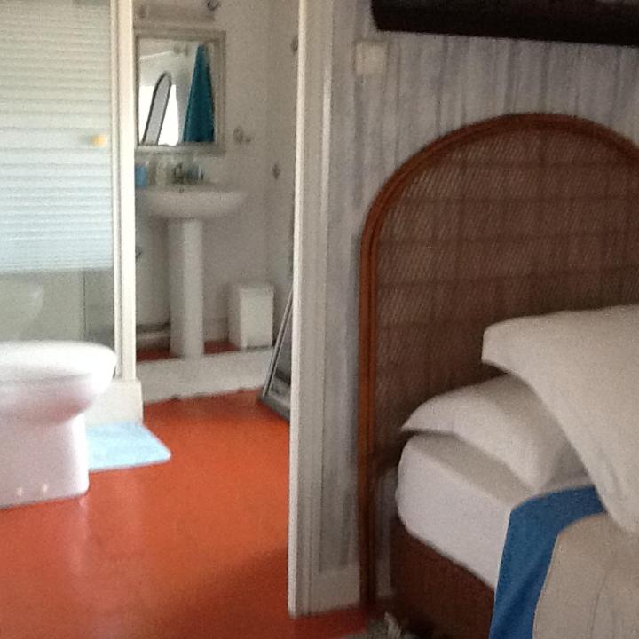 Twin Room with Bathroom photo 2