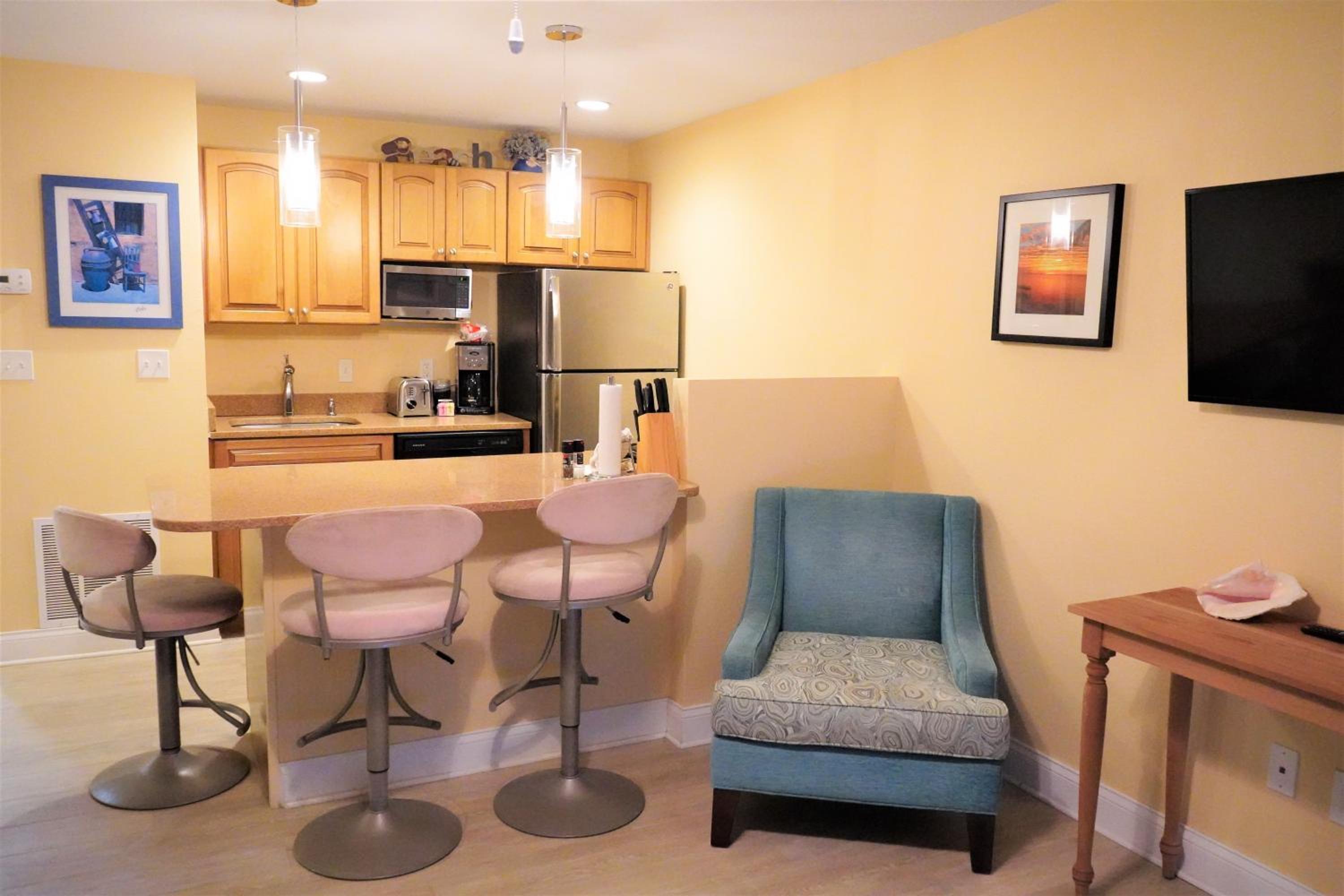 King Suite with Sofa Bed - Ocean Front - Photo 30