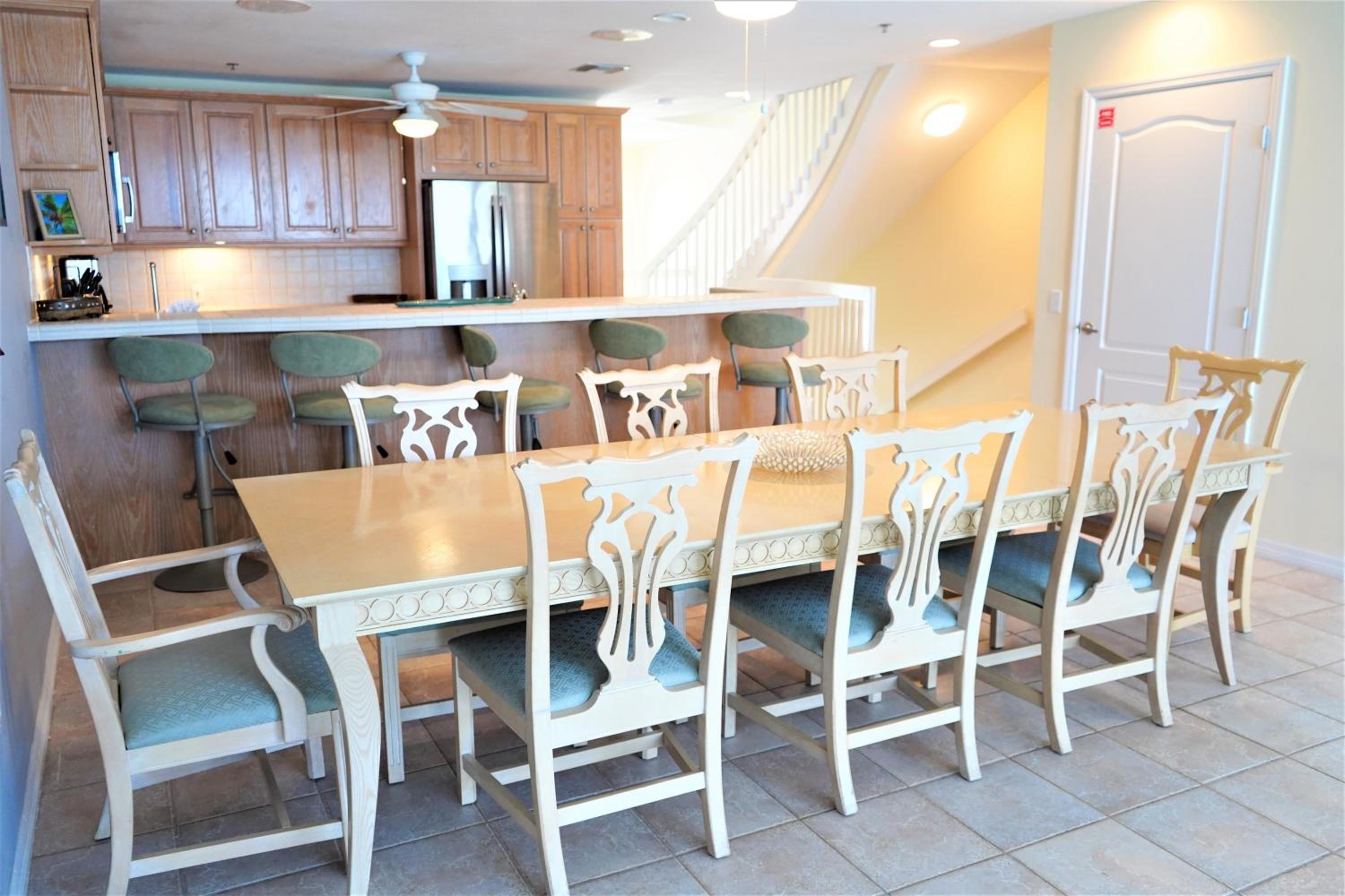 Oceanfront Three-Bedroom Villa - Photo 39