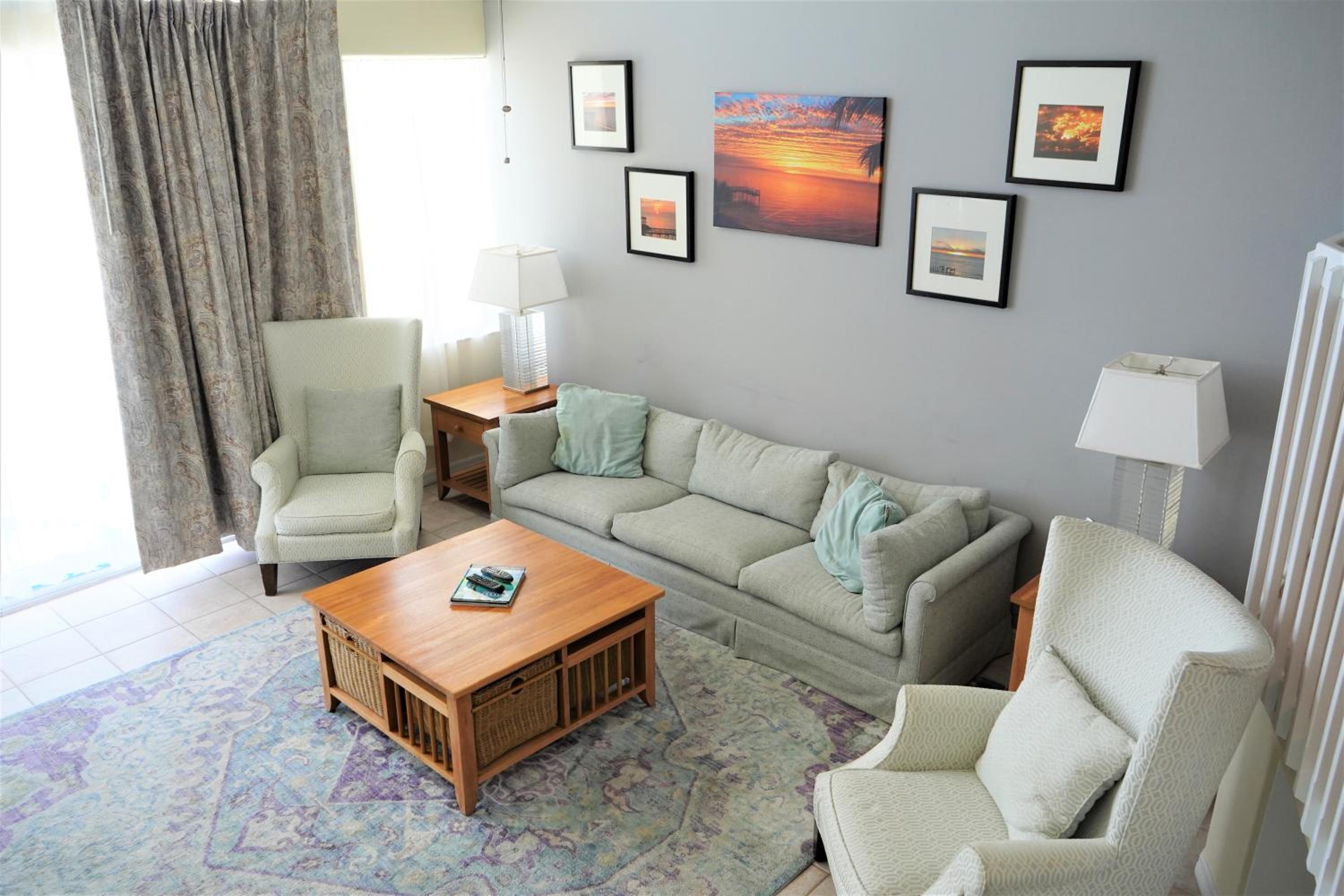 Oceanfront Three-Bedroom Villa - Photo 43