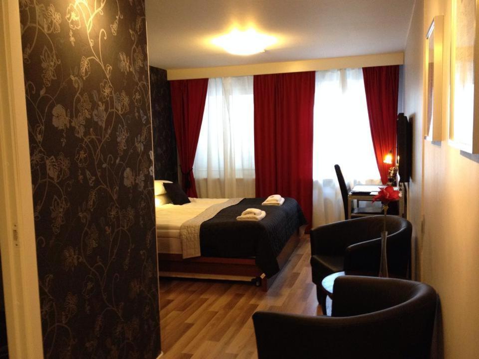 Deluxe Double Room - Photo 3