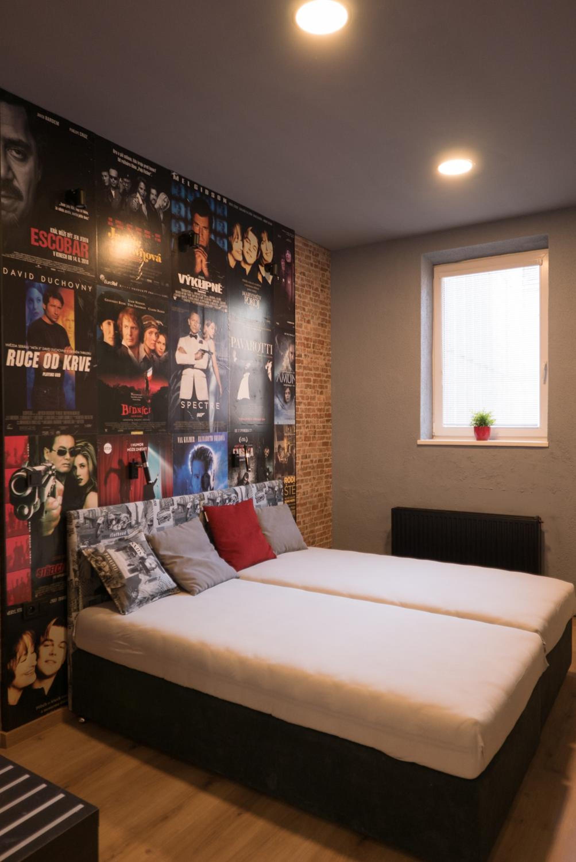 Deluxe Apartment - Photo 2