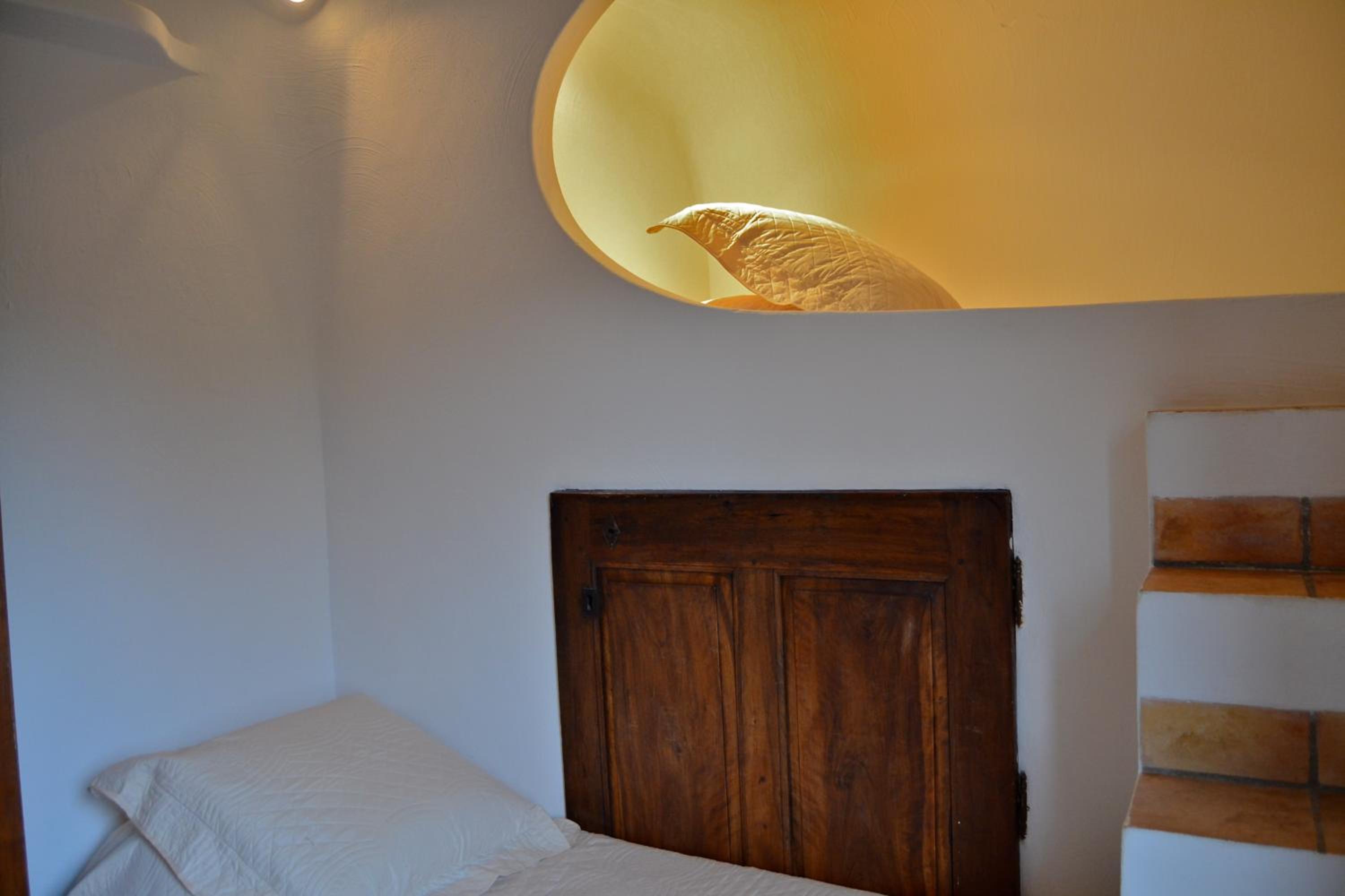 Suite (2 Adults) - Photo 3