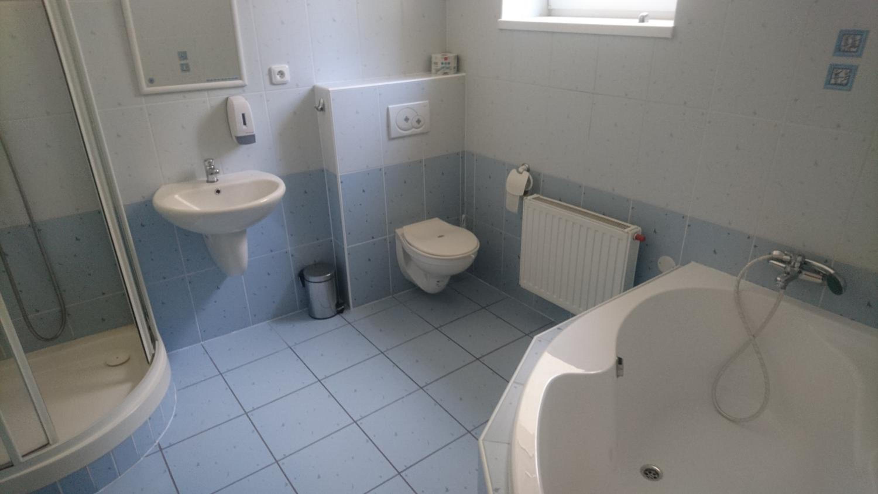 Standard Double Room - Photo 4