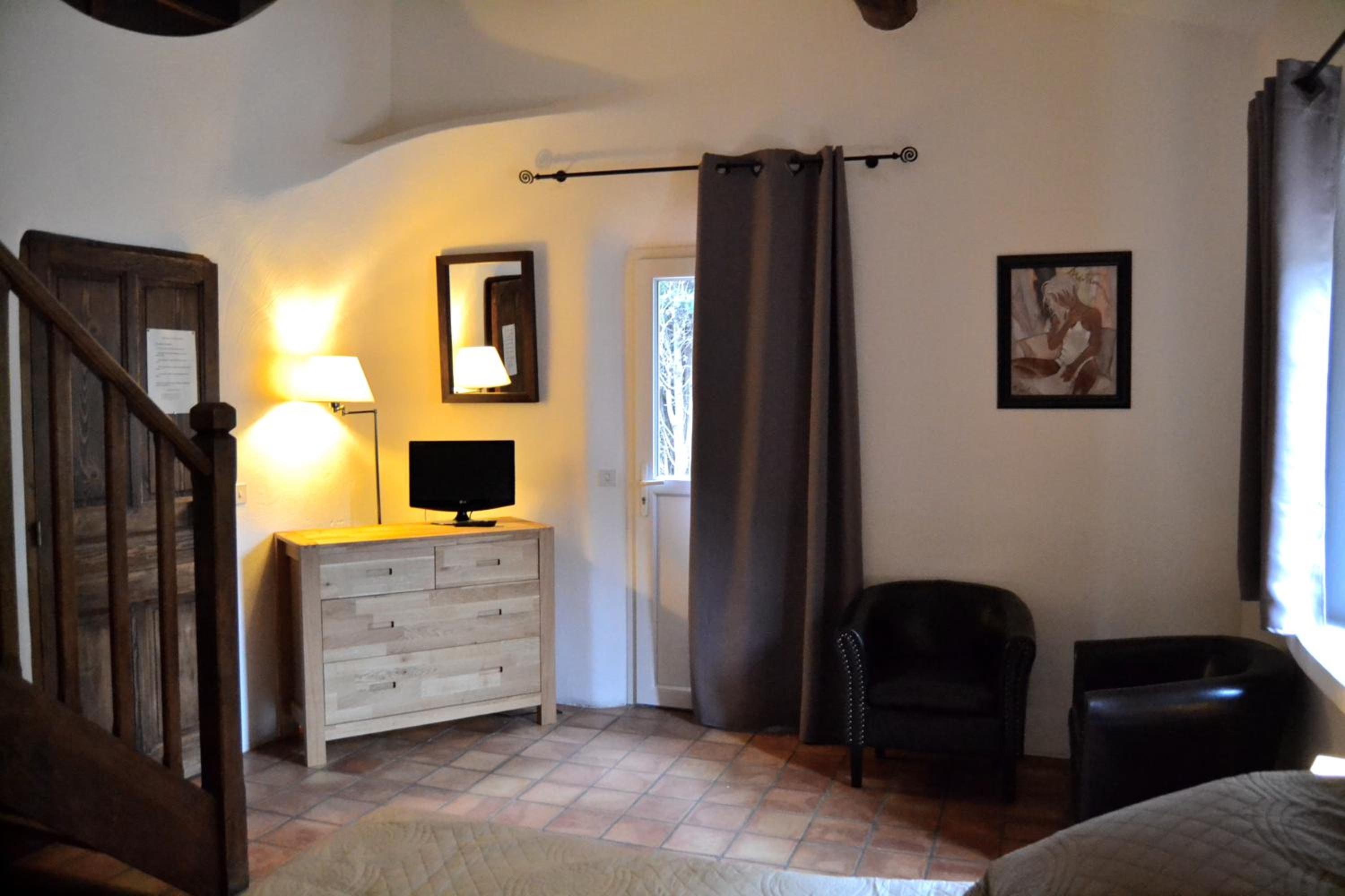Superior Double Room - Photo 4