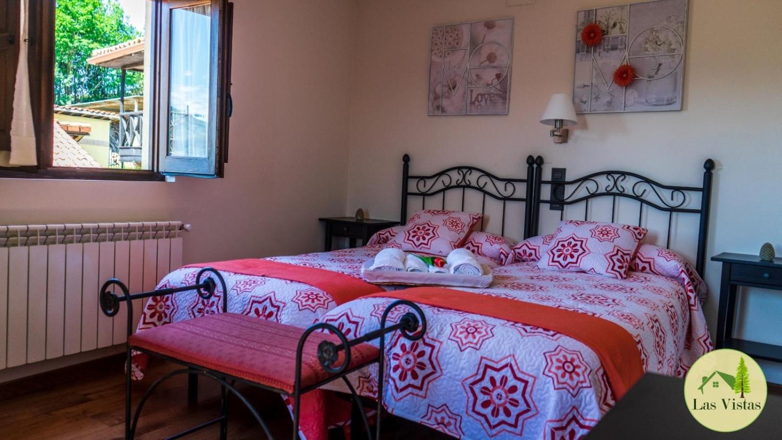 Casa adosada de tres habitaciones