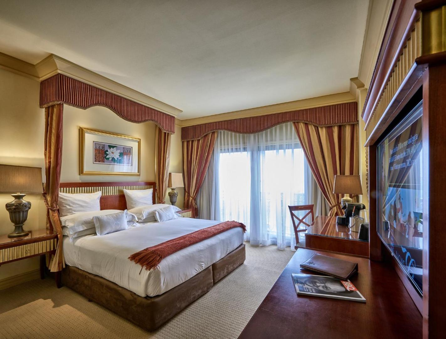 Double or Twin Room - Disability Access - Photo 4
