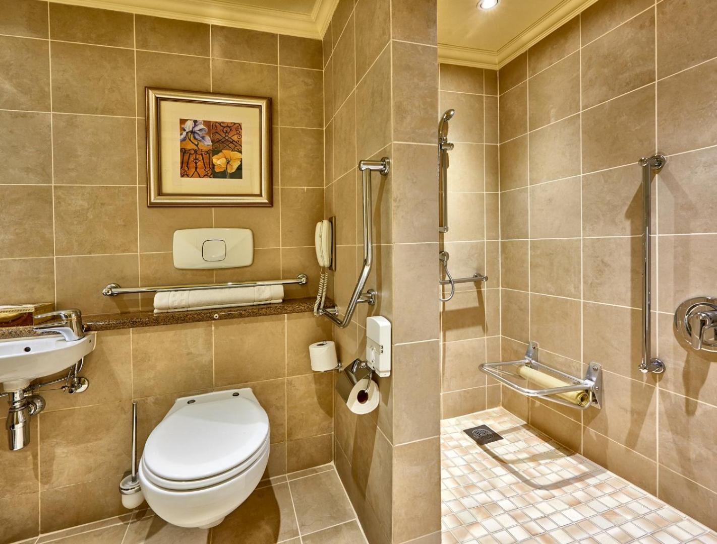 Double or Twin Room - Disability Access - Photo 2