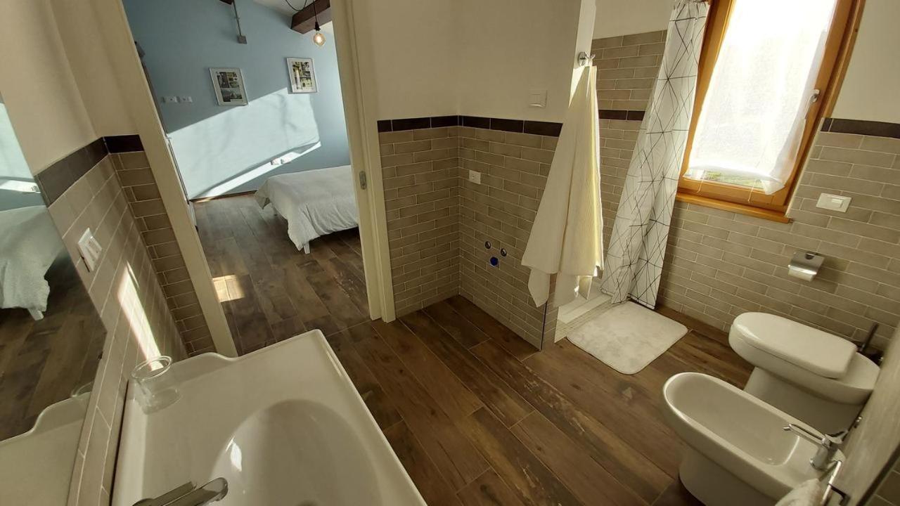 Double Room with Private Bathroom photo 2
