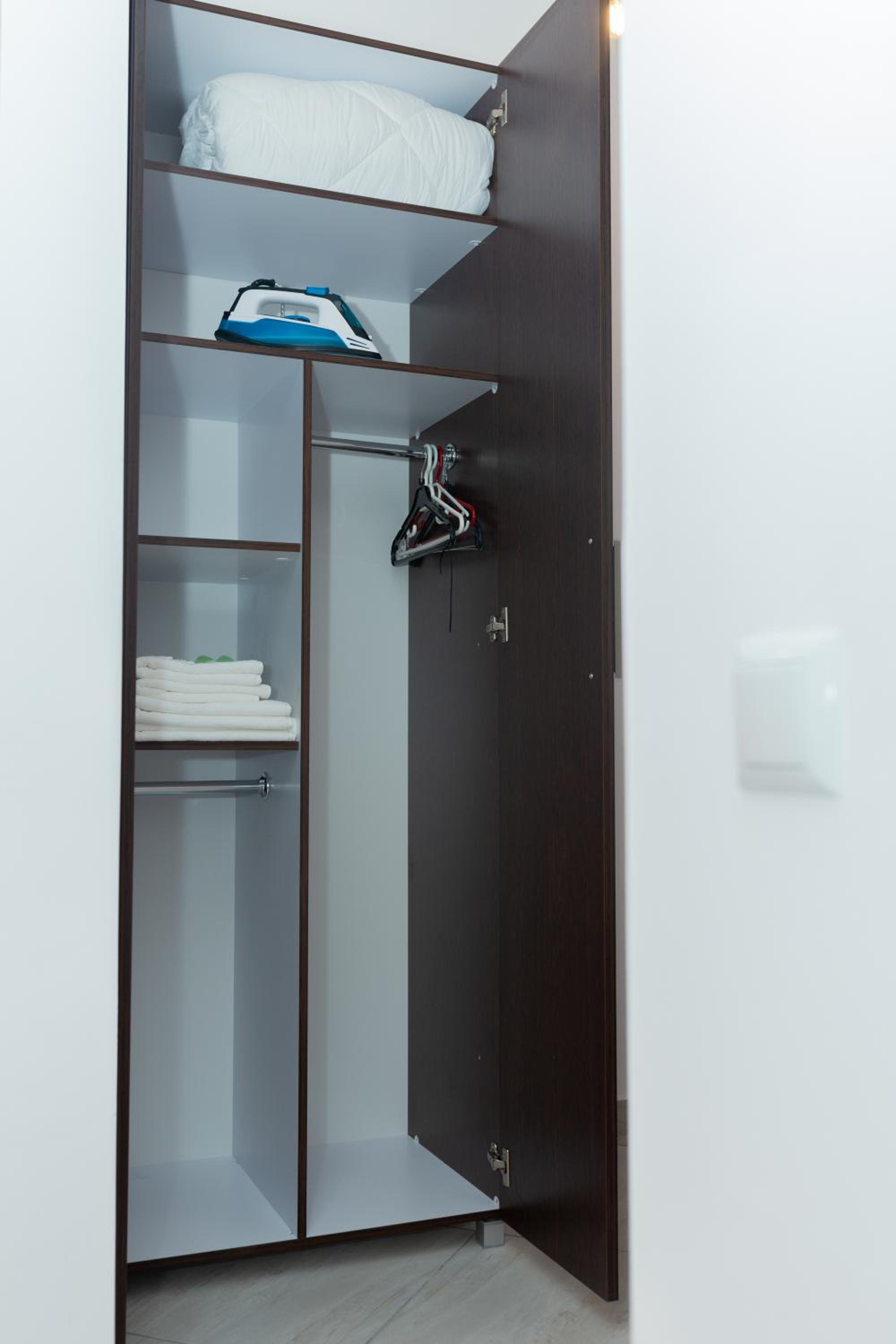 Standard Studio - Photo 9