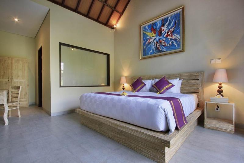 Flash Deal at Deluxe Valley View  - Photo 1
