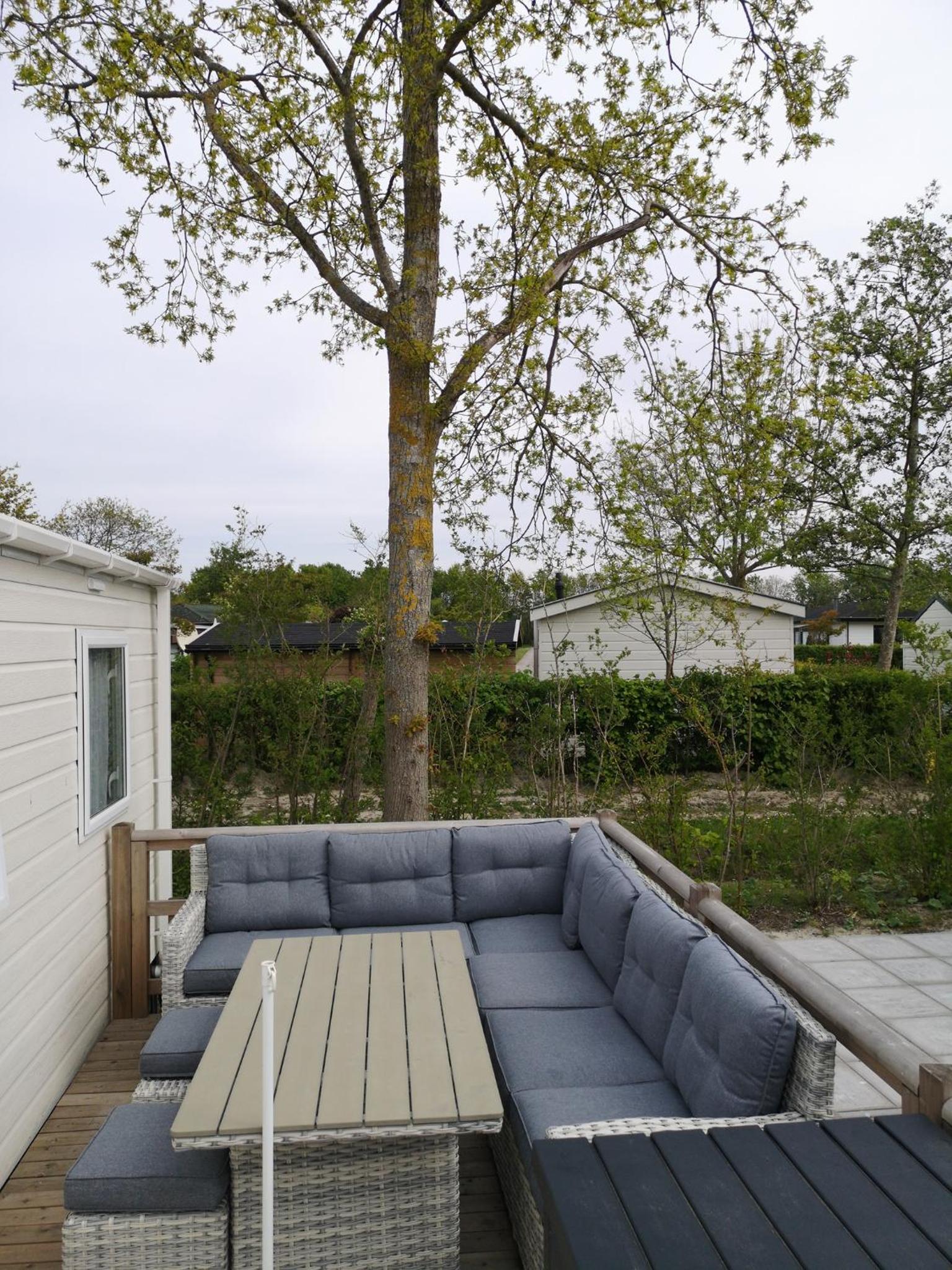 Mobile Home photo 3