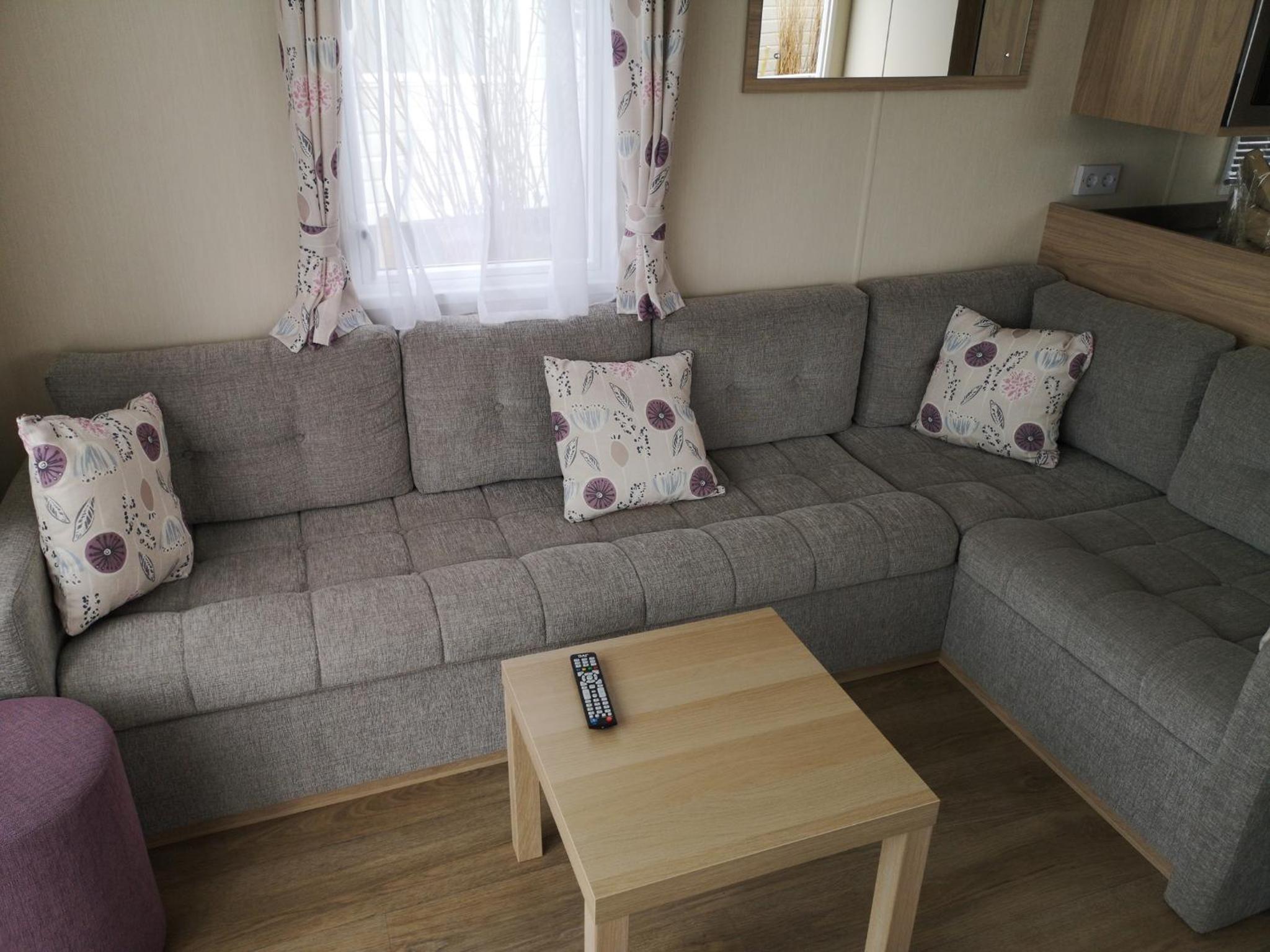 Mobile Home photo 1
