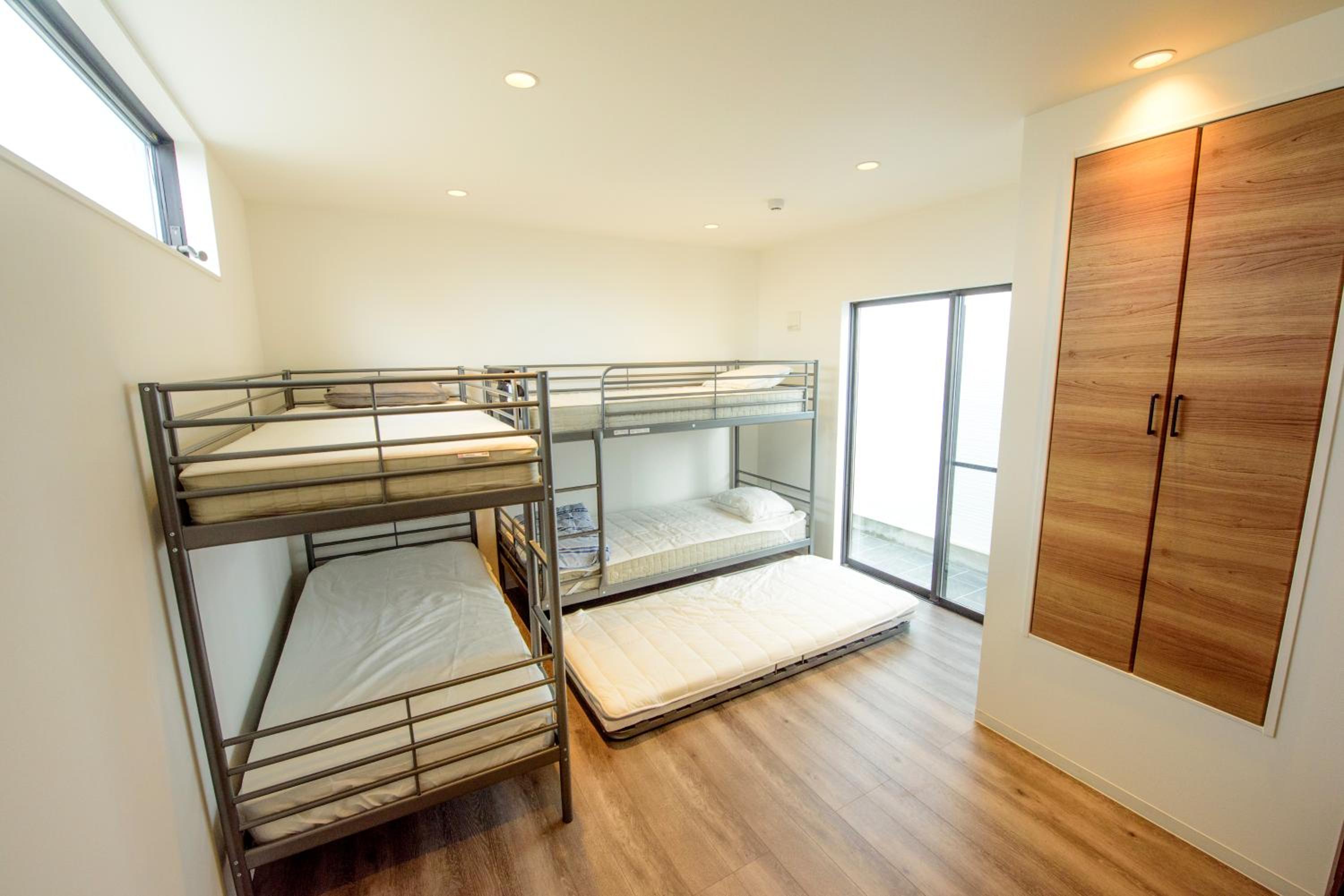 Economy Quadruple Room