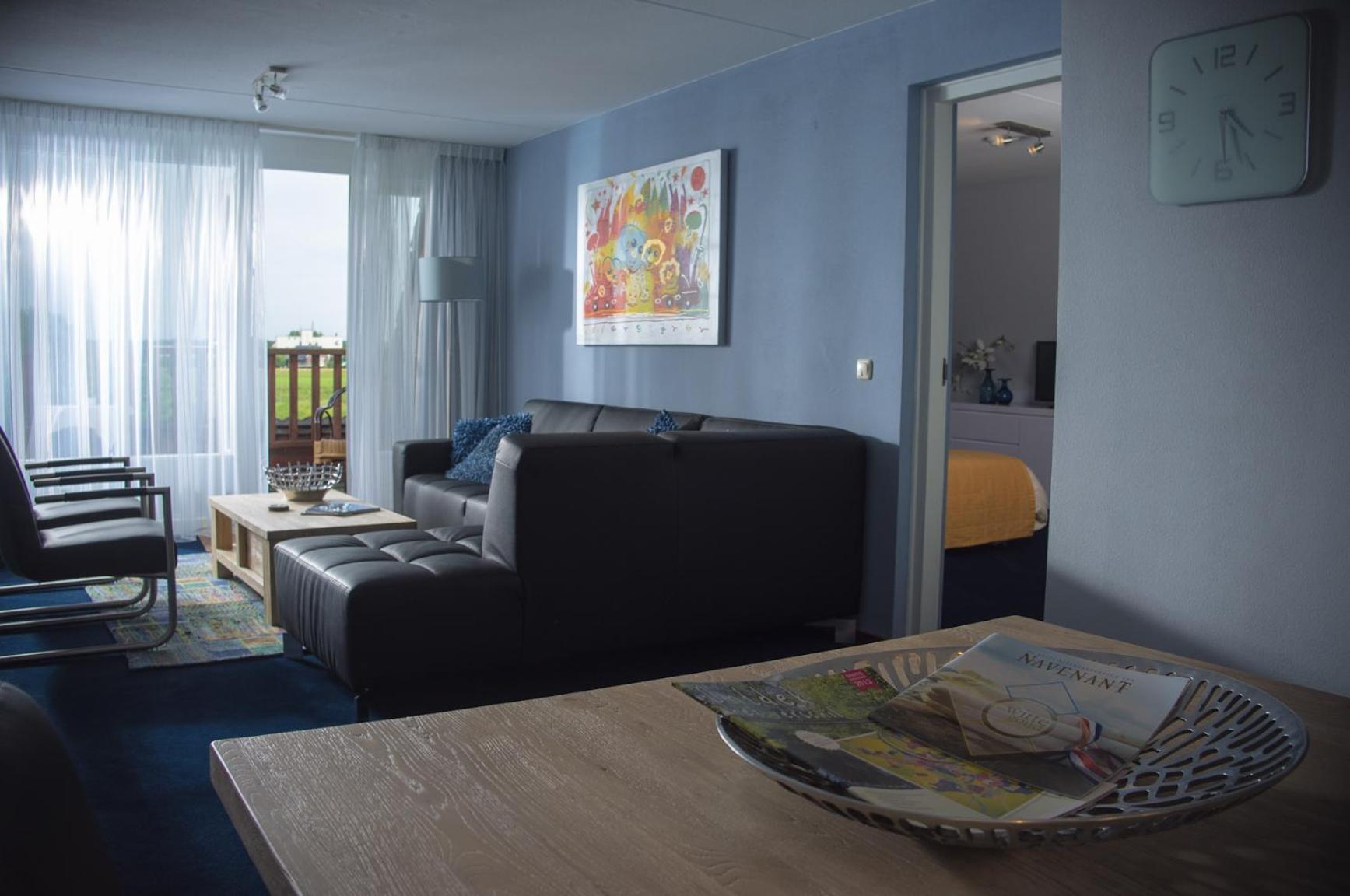 Royal Suite - Photo 2