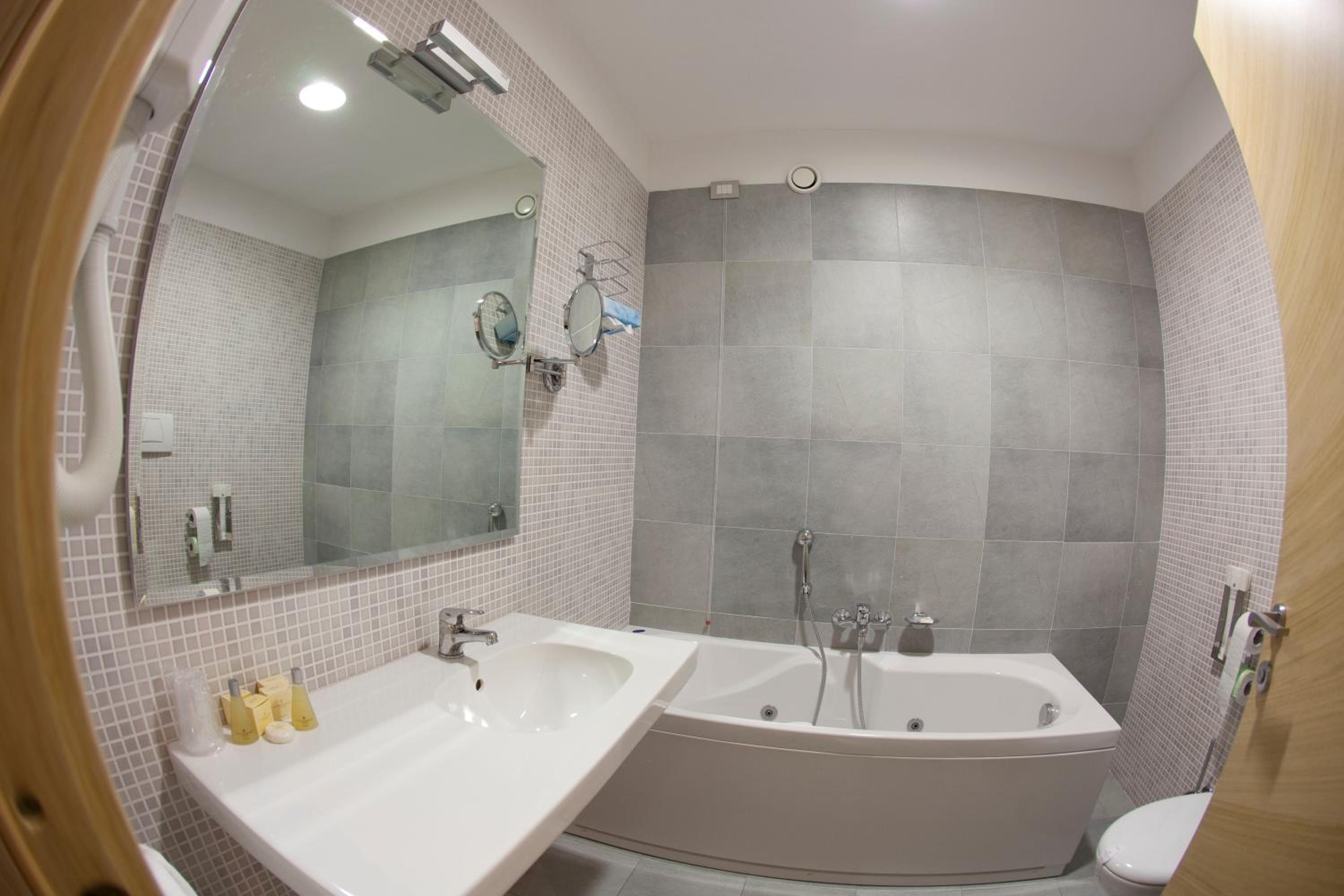 Triple Room photo 3