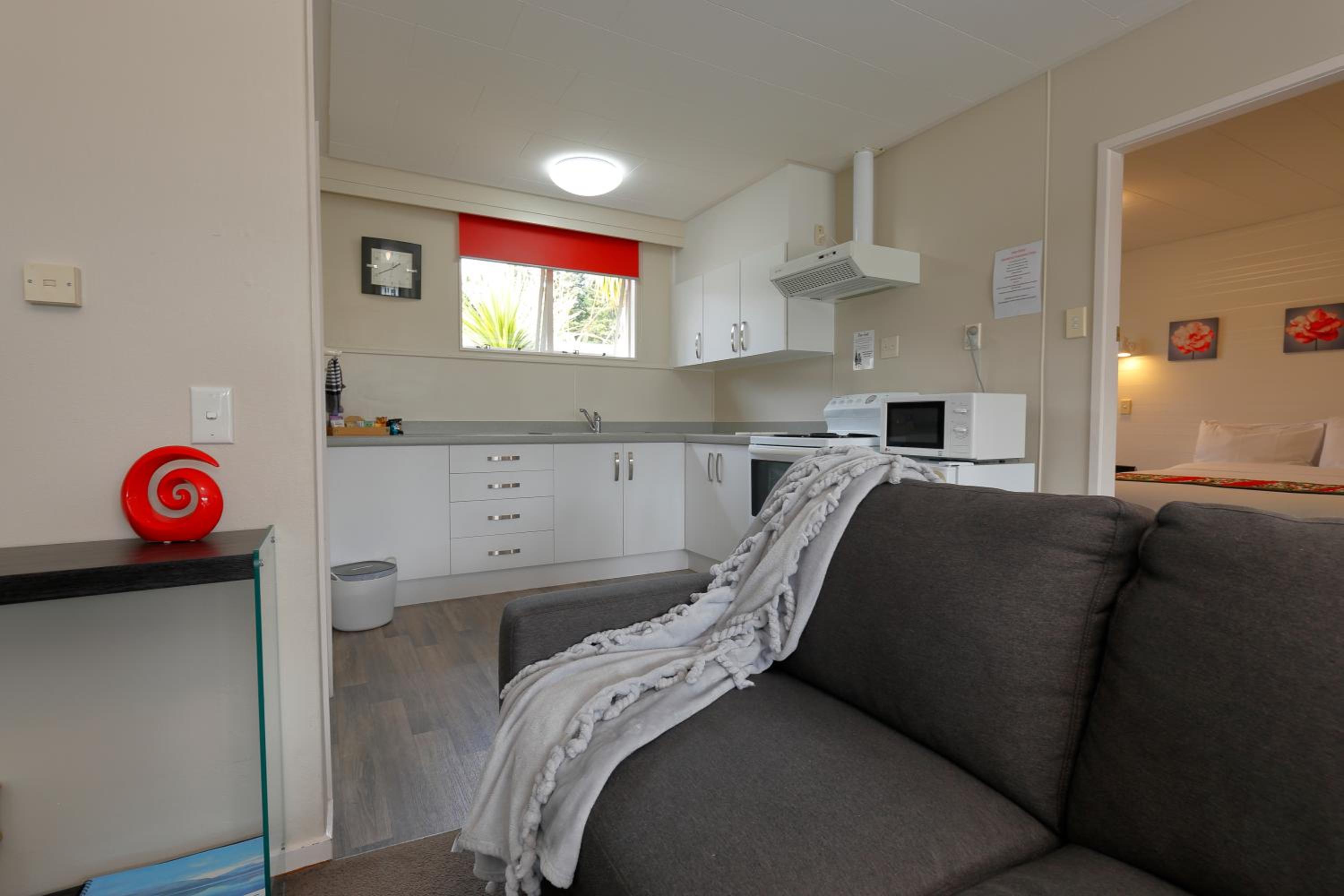 Two Bedroom Plus photo 3